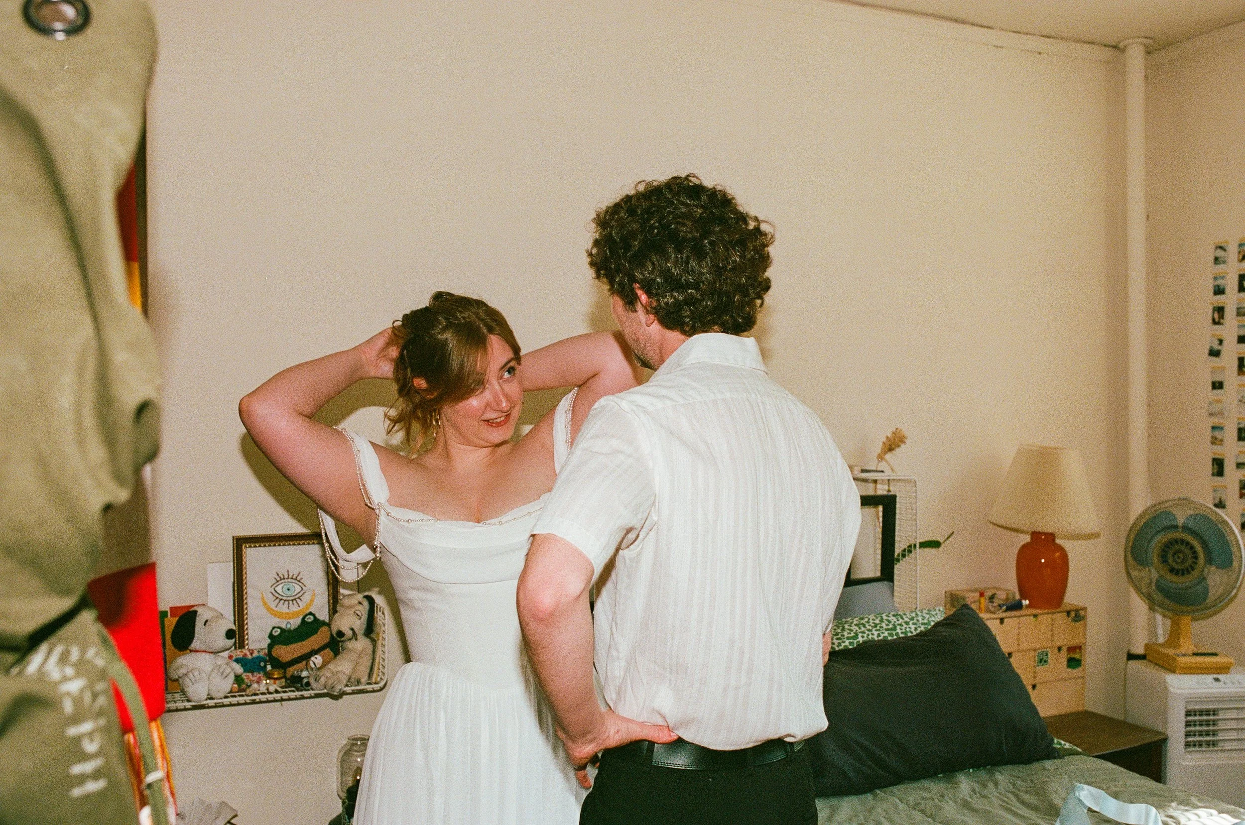 Maura & Macenzie-Portra400&800-05-16-26-32.jpg