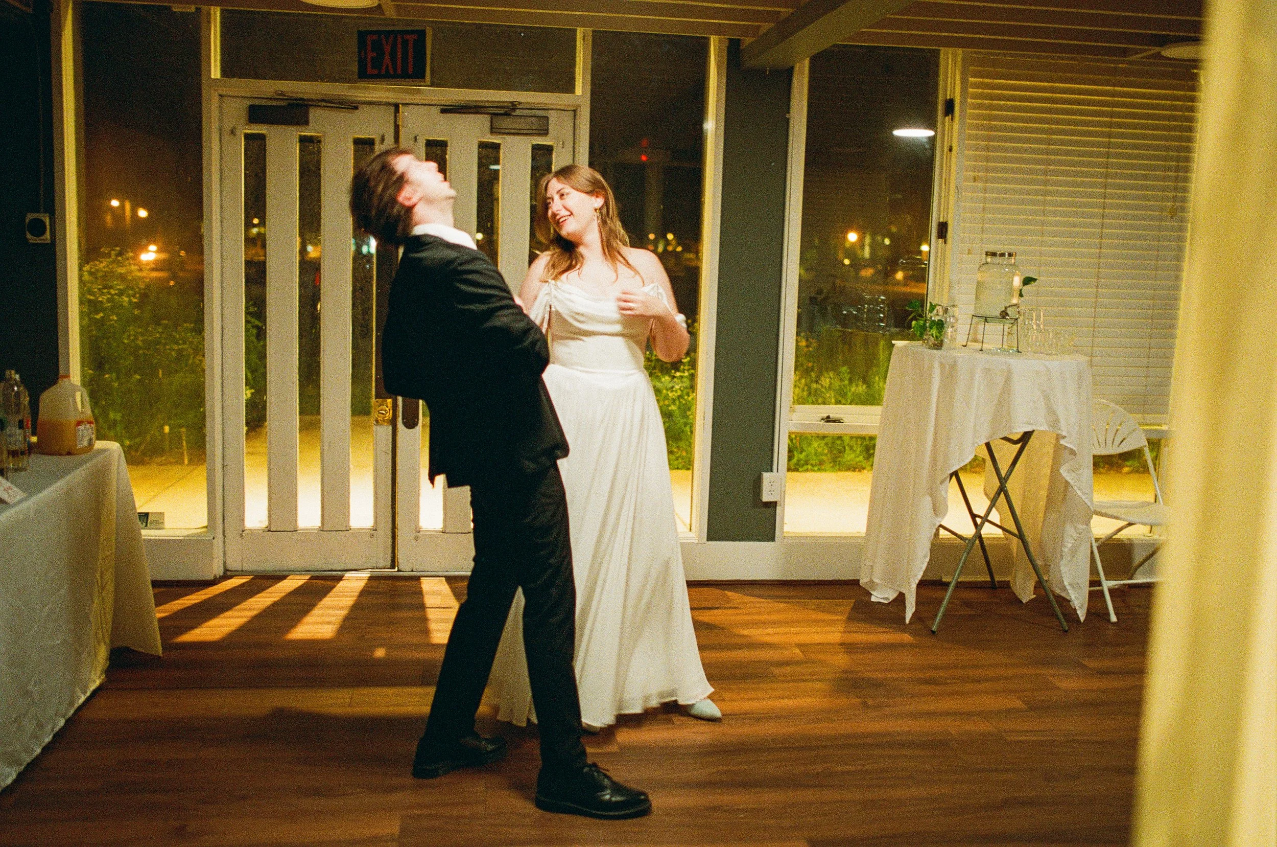 Maura & Macenzie-Portra400&800-05-16-26-228.jpg