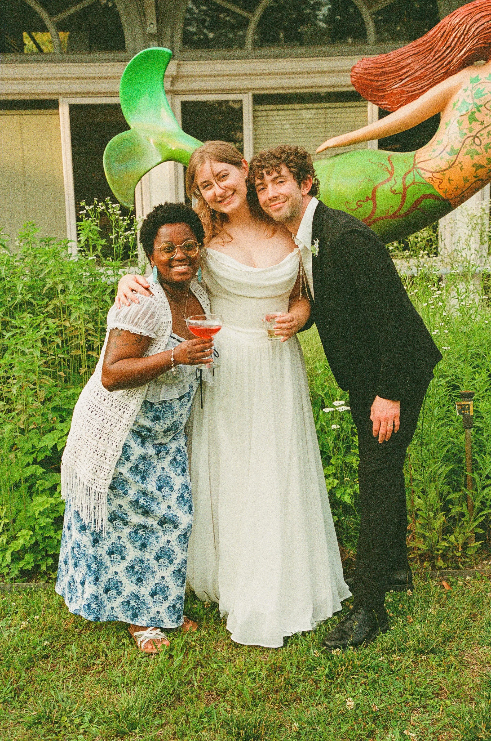Maura & Macenzie-Portra400&800-05-16-26-148.jpg