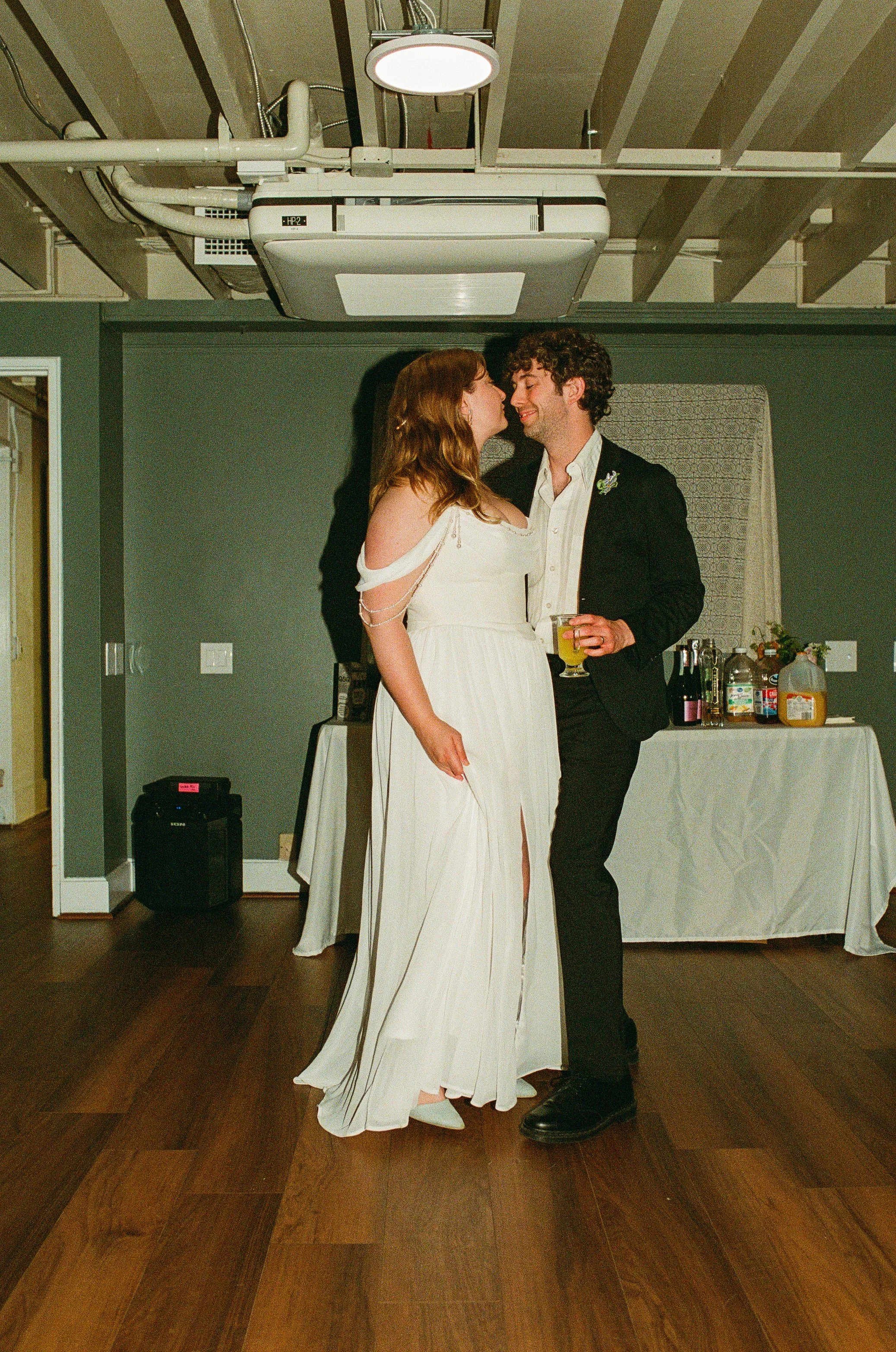 Maura & Macenzie-Portra400&800-05-16-26-225.jpg