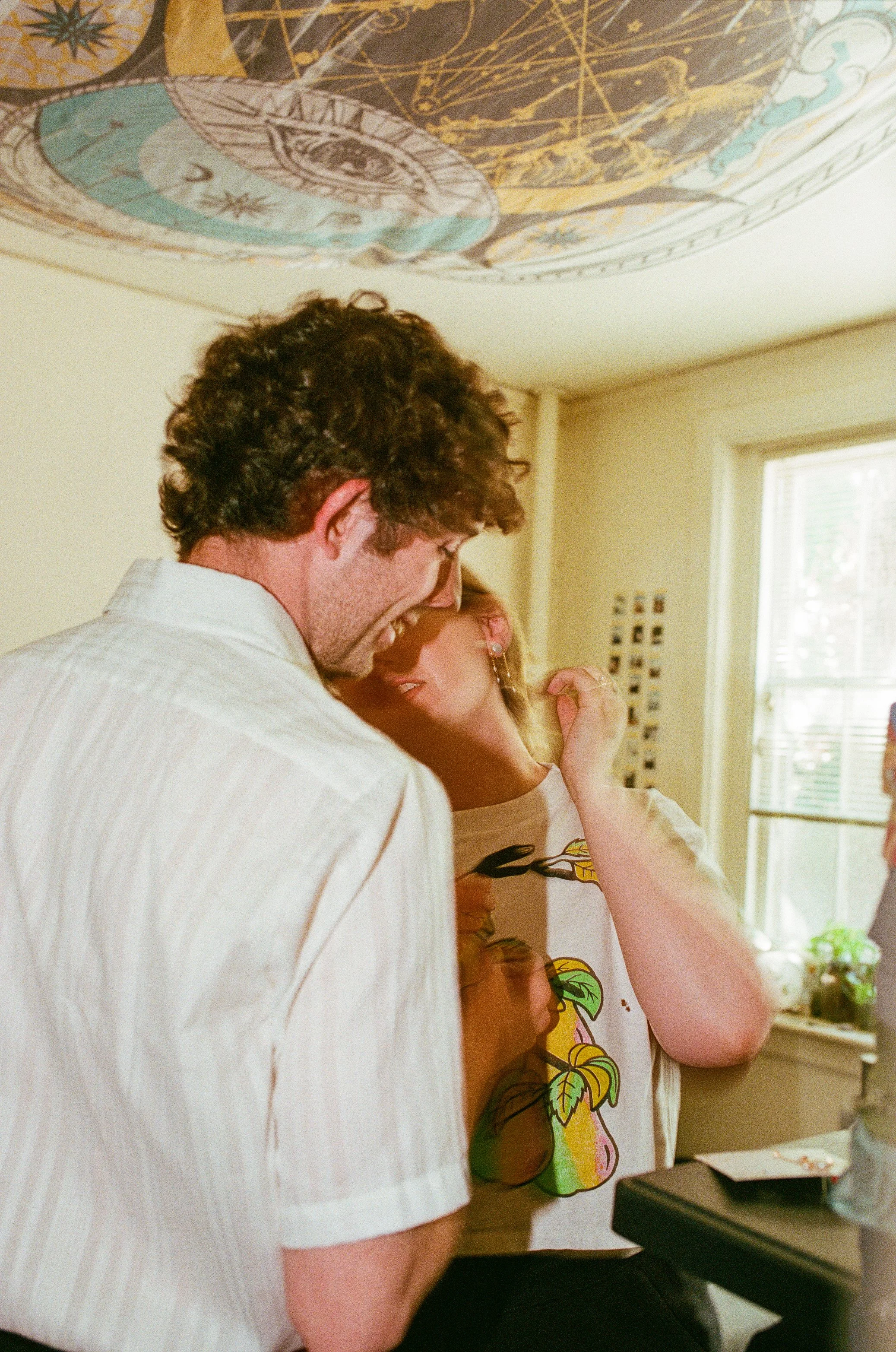 Maura & Macenzie-Portra400&800-05-16-26-28.jpg
