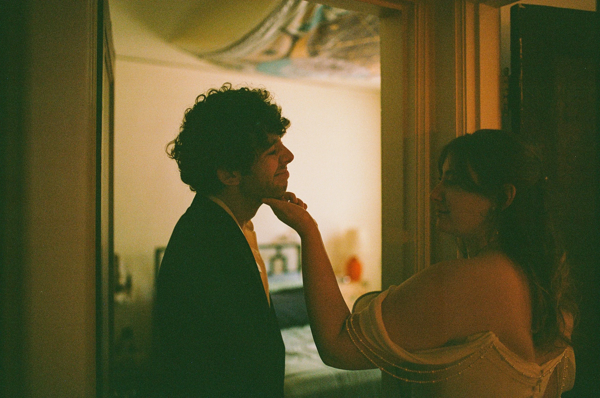 Maura & Macenzie-Portra400&800-05-16-26-36.jpg