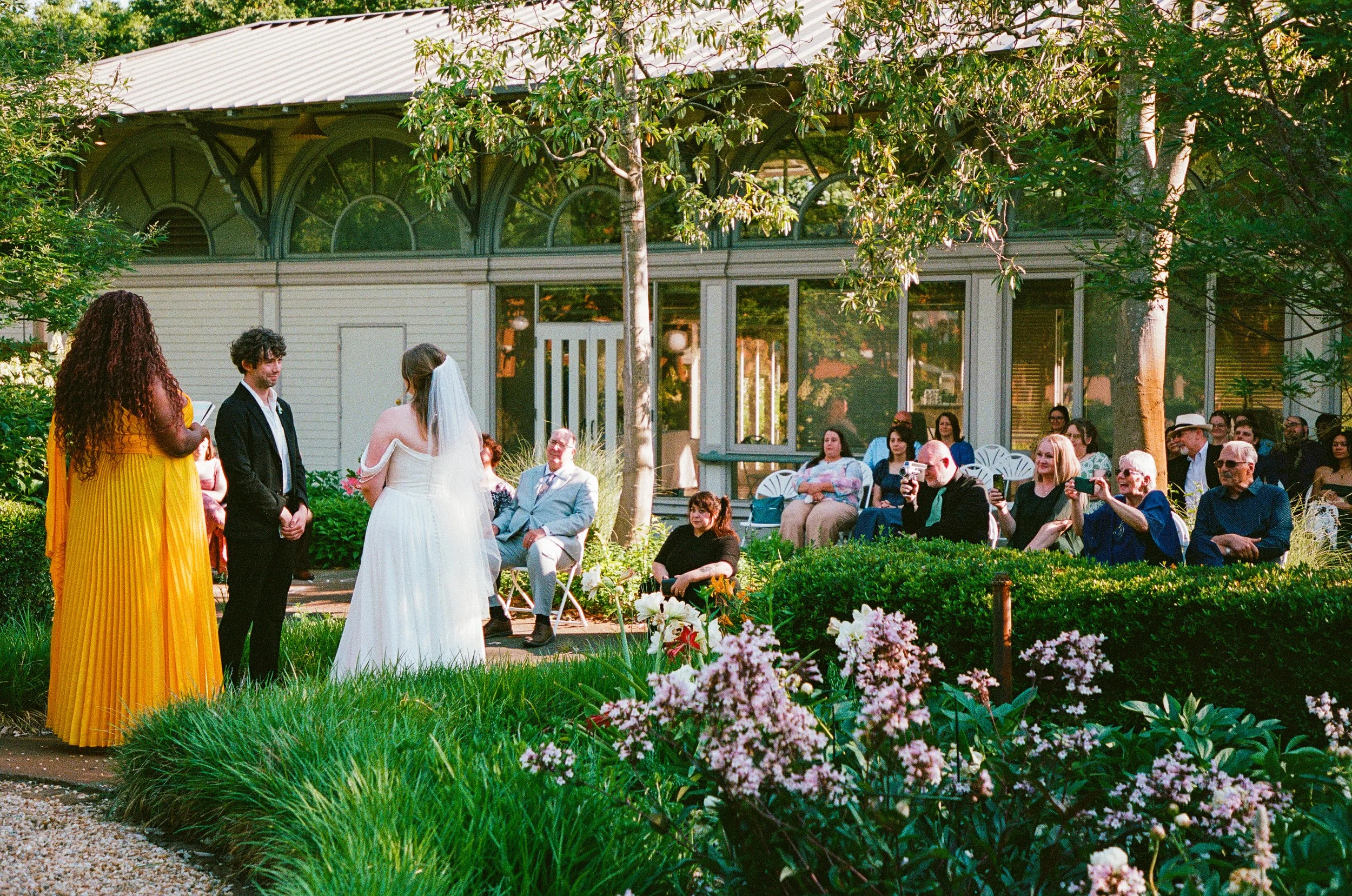 Maura & Macenzie-Portra400&800-05-16-26-70.jpg