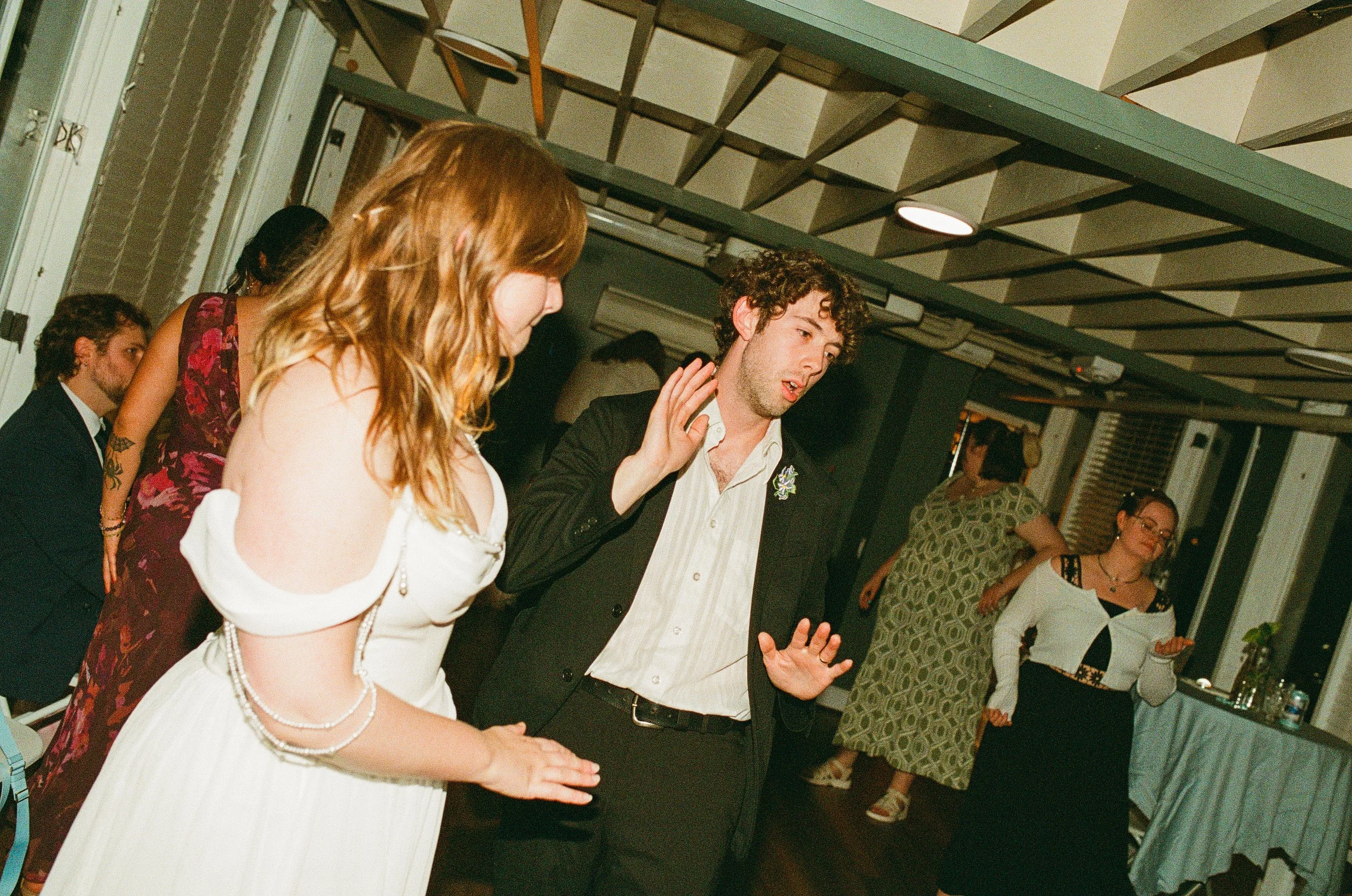 Maura & Macenzie-Portra400&800-05-16-26-247.jpg