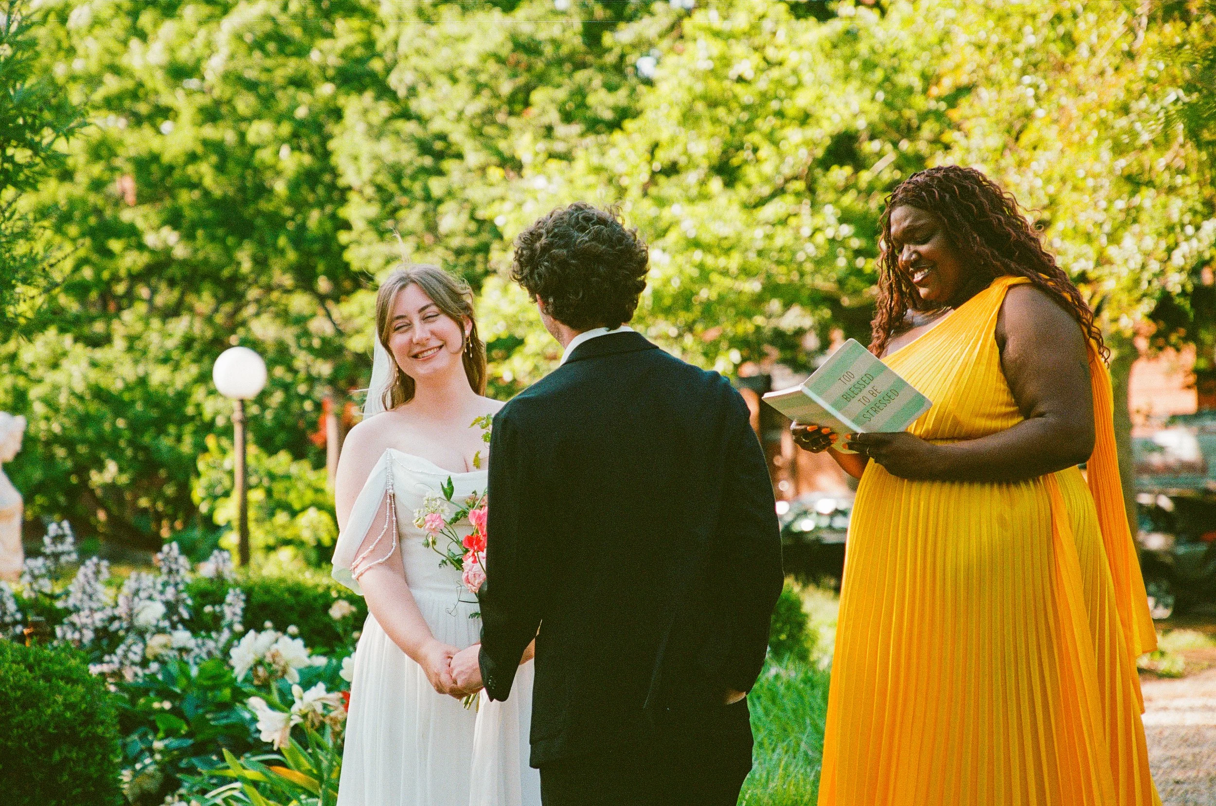 Maura & Macenzie-Portra400&800-05-16-26-72.jpg