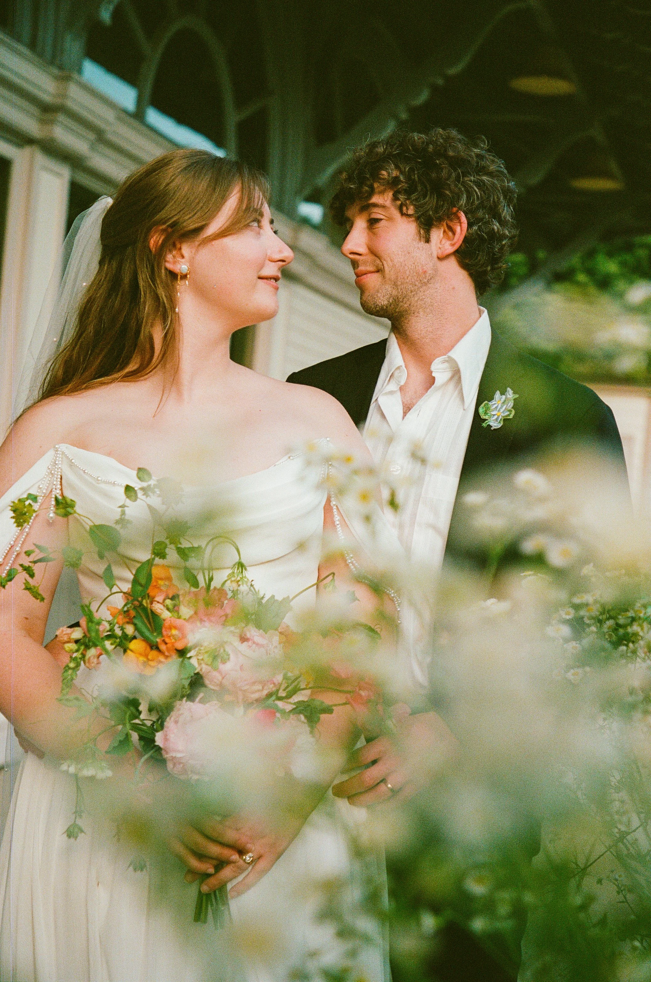 Maura & Macenzie-Portra400&800-05-16-26-119.jpg