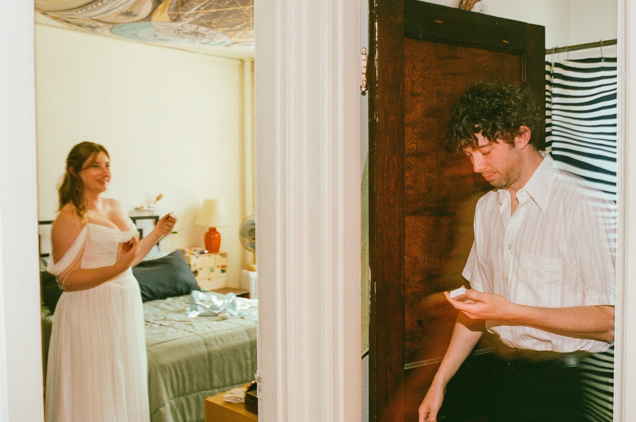 Maura & Macenzie-Portra400&800-05-16-26-34.jpg