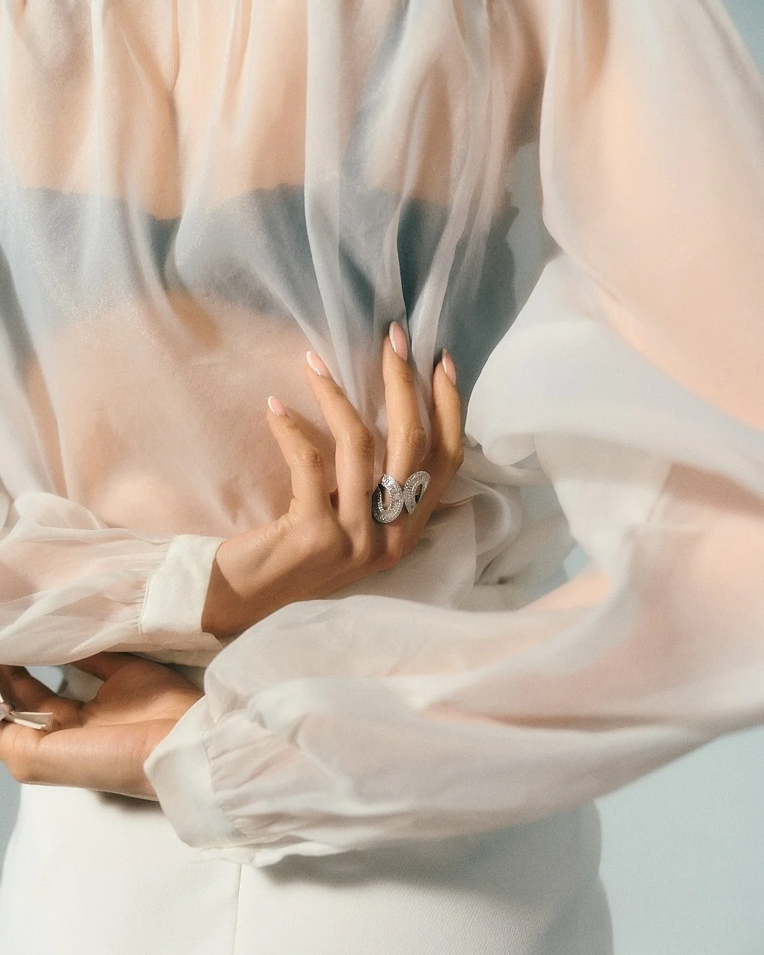 New work for MIRAKI 💎 - photographer: @cristiancandamill / @untitledstudionyc - styling: @zedsalrite - styling assist: @naokonaokonaokox - MUA: @lindsaykastuk - retouching: @anagripost - talent: @camilarodrigsz - @mirakijewel