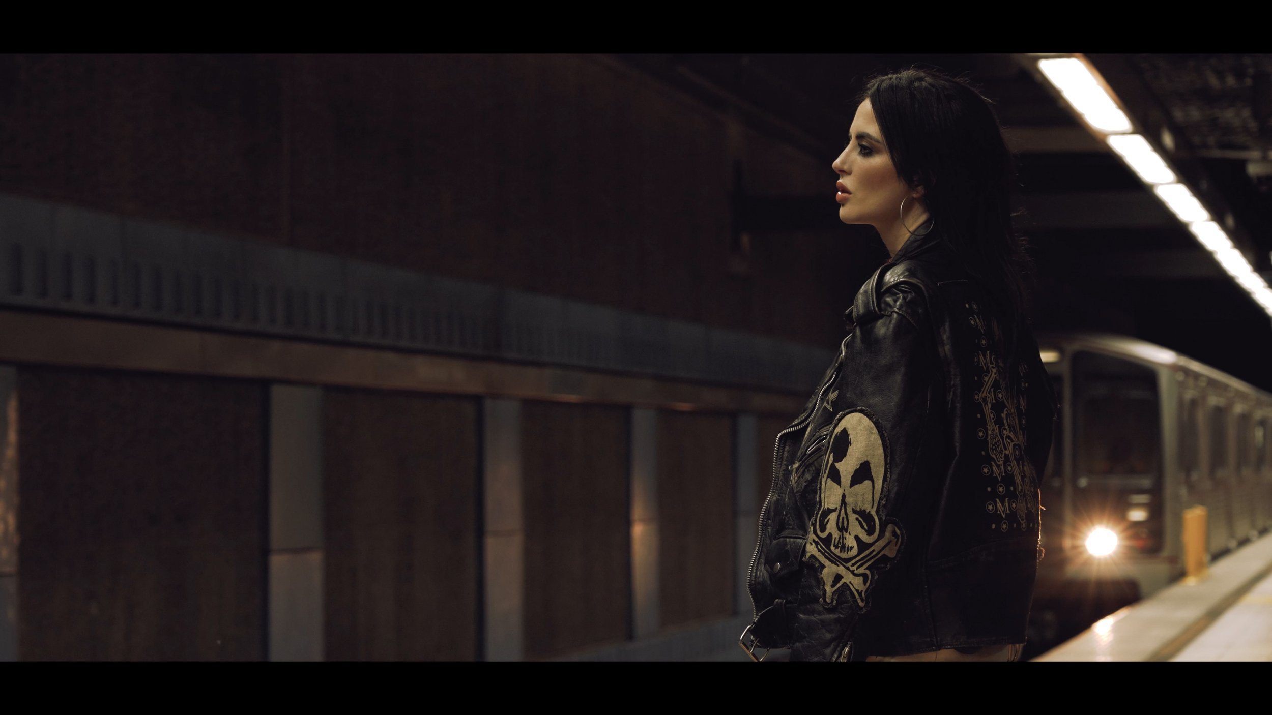 Pale City Girl - Indiana Bradley