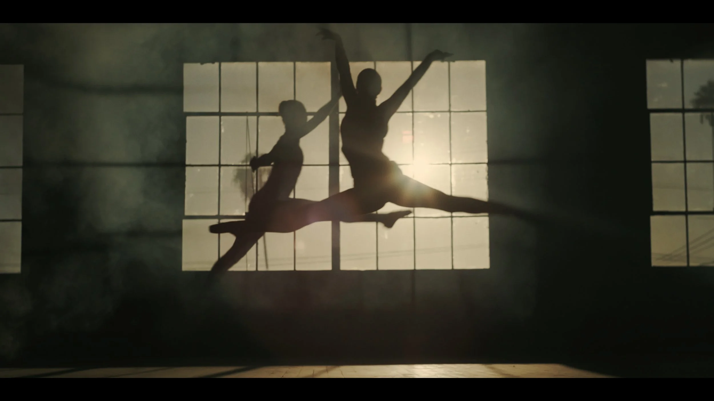 Indiana Bradley - Silent Moon