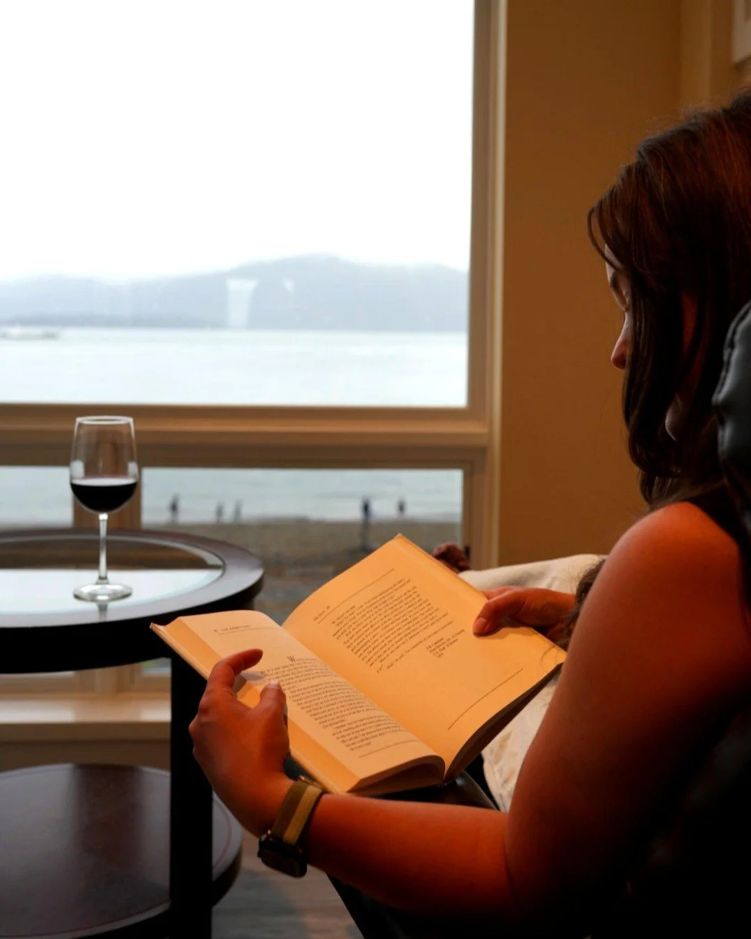 Girls&rsquo; trip rule #1: do absolutely everything you want&hellip; and none of what you don&rsquo;t.
And this holiday season, consider it your sign to gift yourself a getaway &mdash; wine, good books, and peaceful bay views included.

#girlstripapp