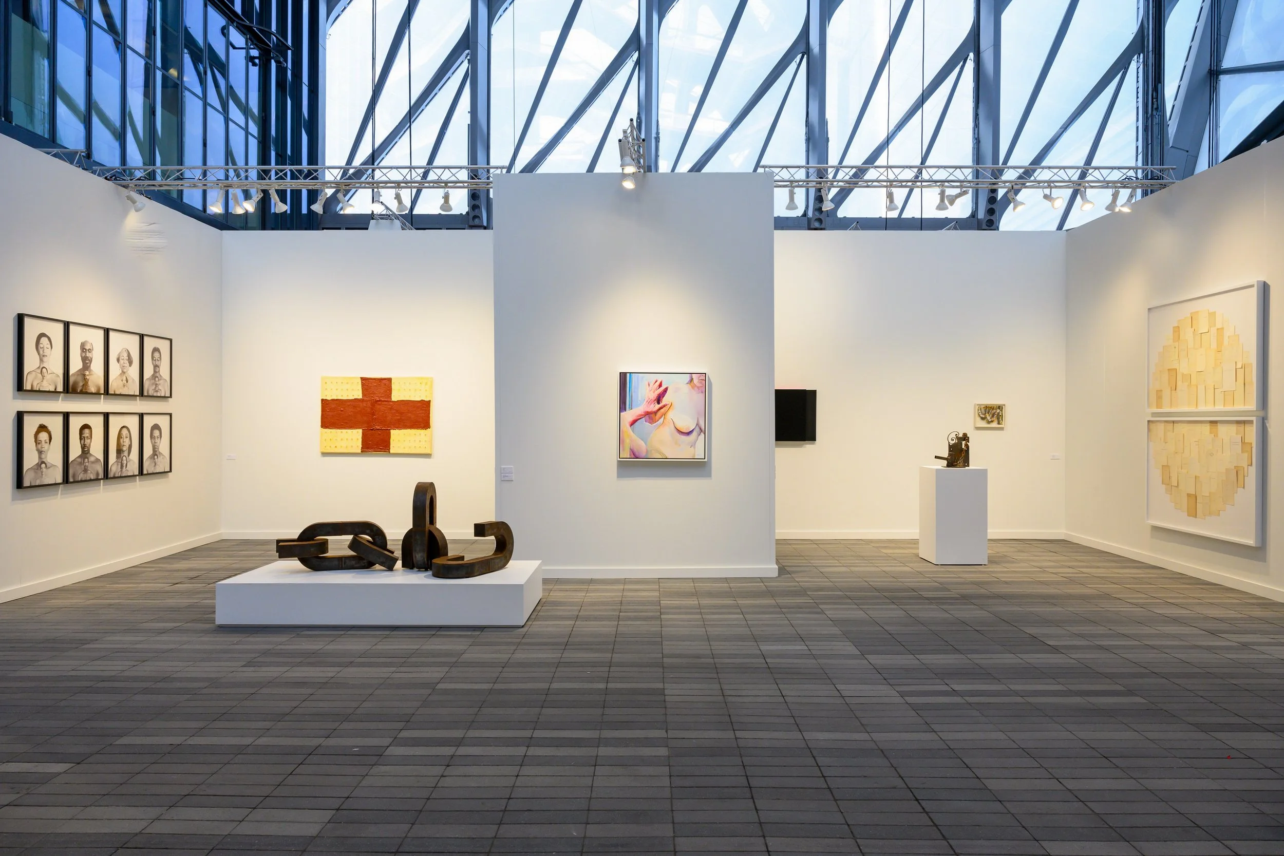 B5-Alexander Gray Associates-Frieze New York 2021-1.jpg