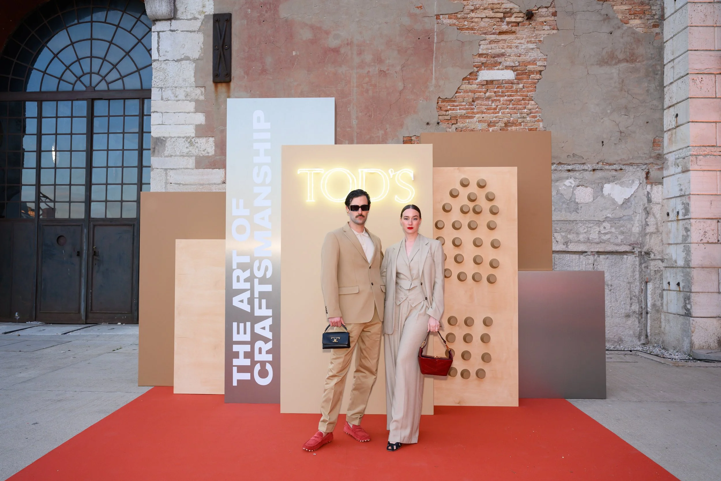 77033865c-Tod's Venice Craftsmanship-32.jpg