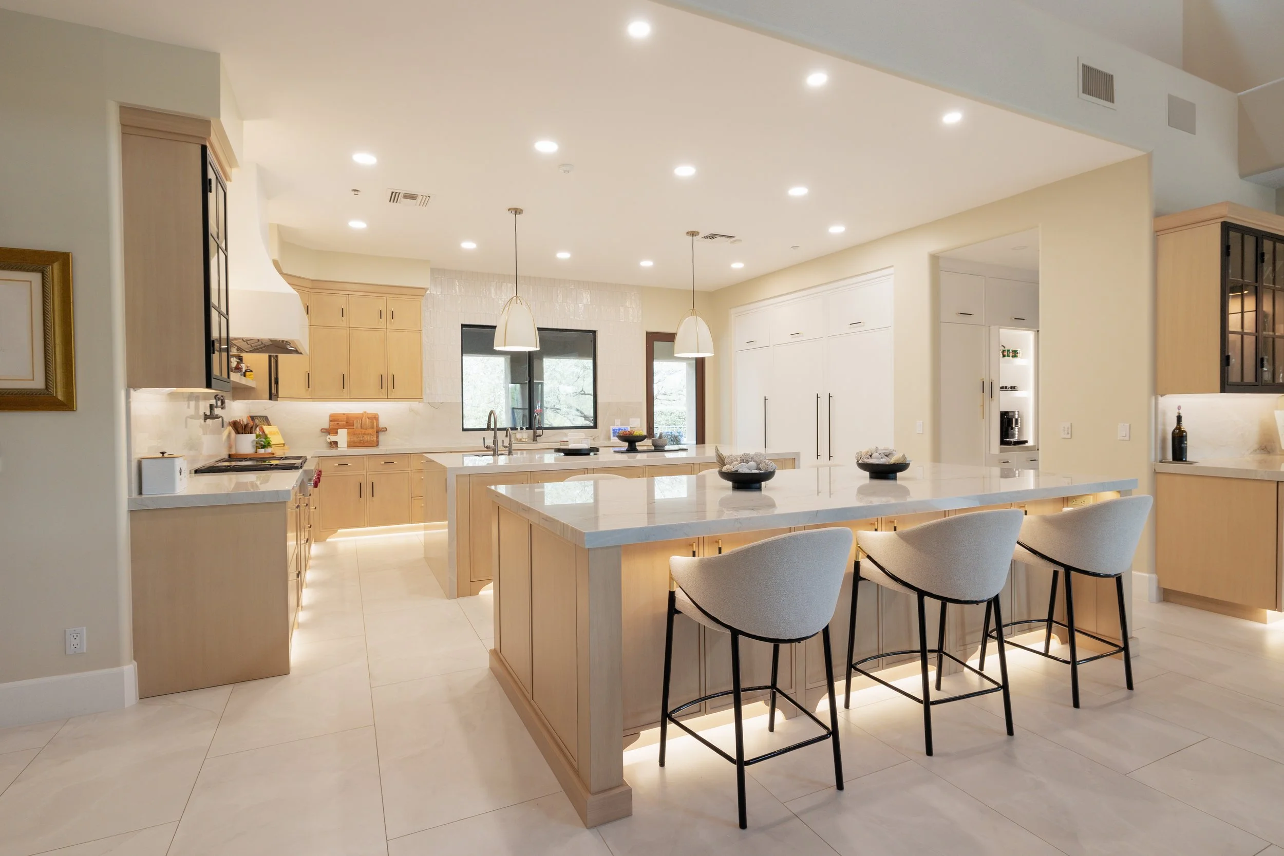 Keller.Dixileta - HelloHorizon-21.jpg