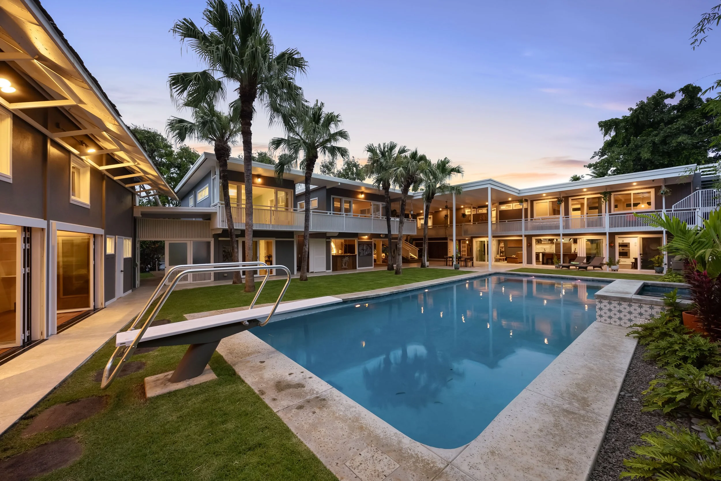 3234 Noela Dr (98 of 105).jpg