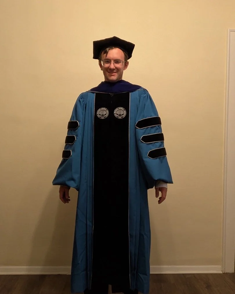 Dr Edwards in the house! 🎓🎉🩷