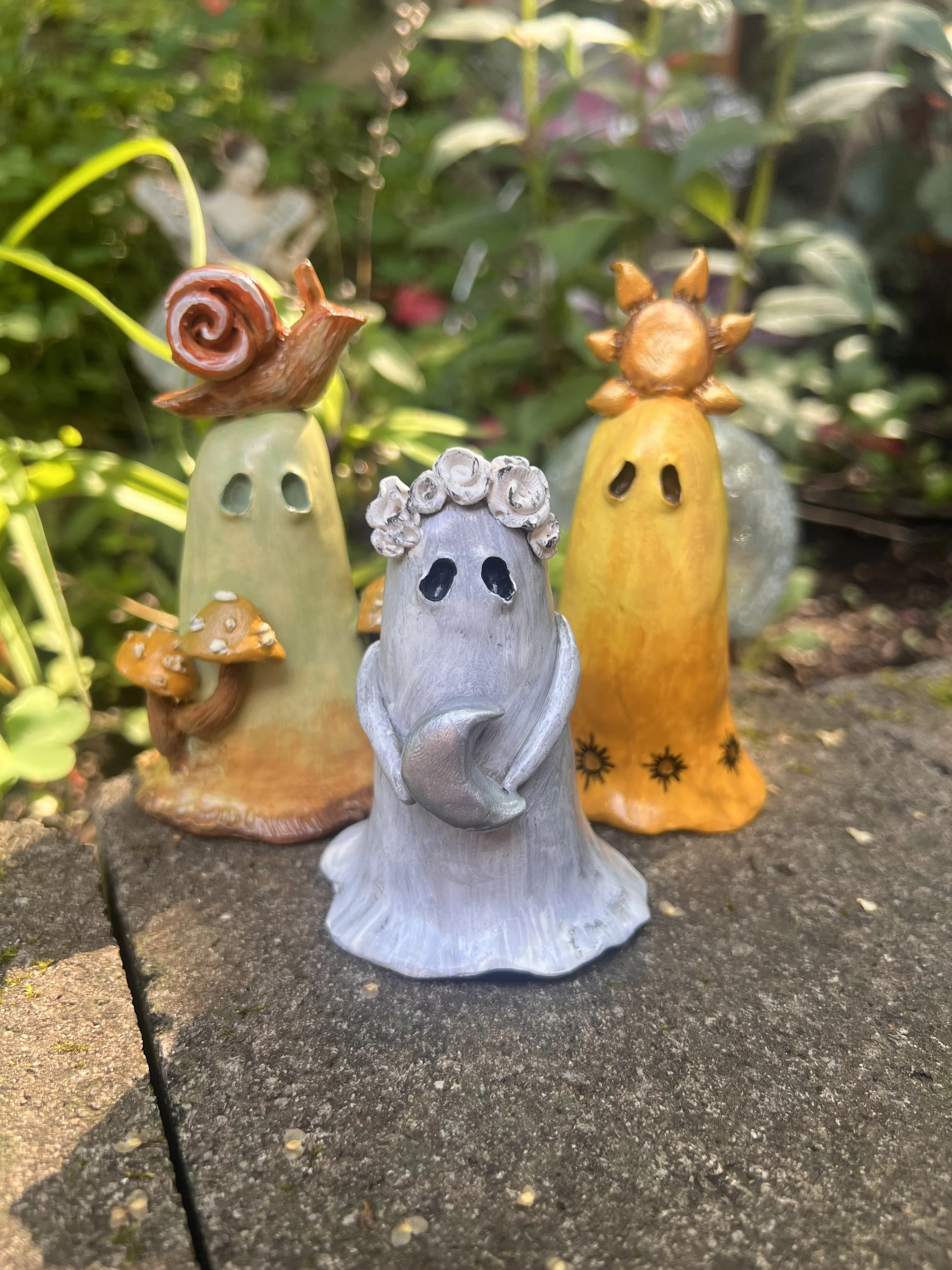 Forest Snail, Moonflower, Soleil Ghosties