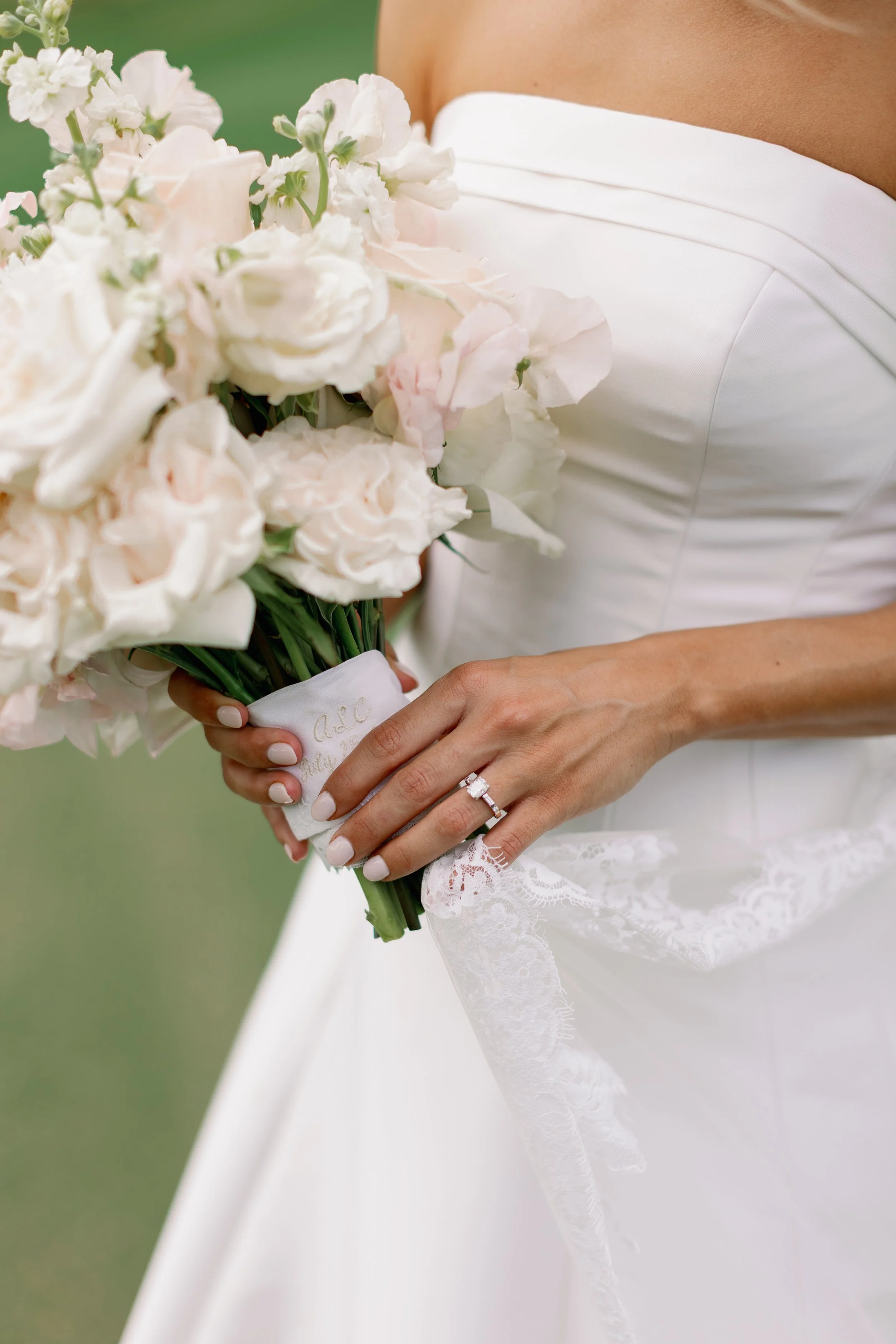 AnnaAndGeneWeddingPreview-043.jpg
