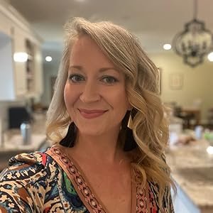 Erin Olivier Headshot