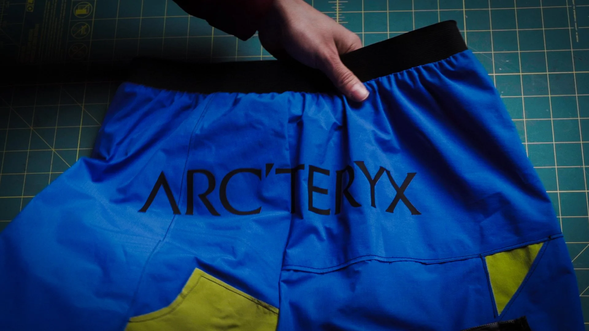 Sequence 02.00_00_27_03.Still010.jpg