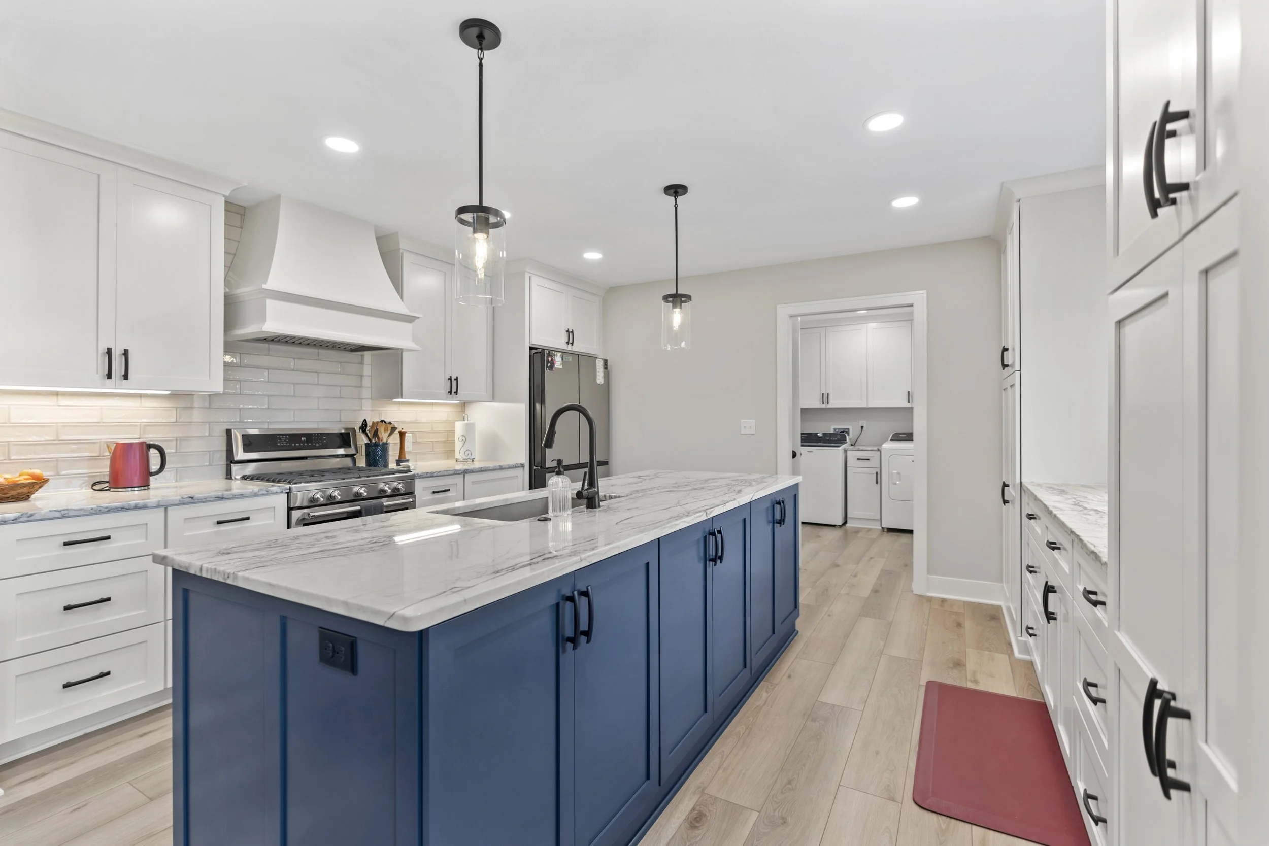 TOP SHELF HOME BUILDERS