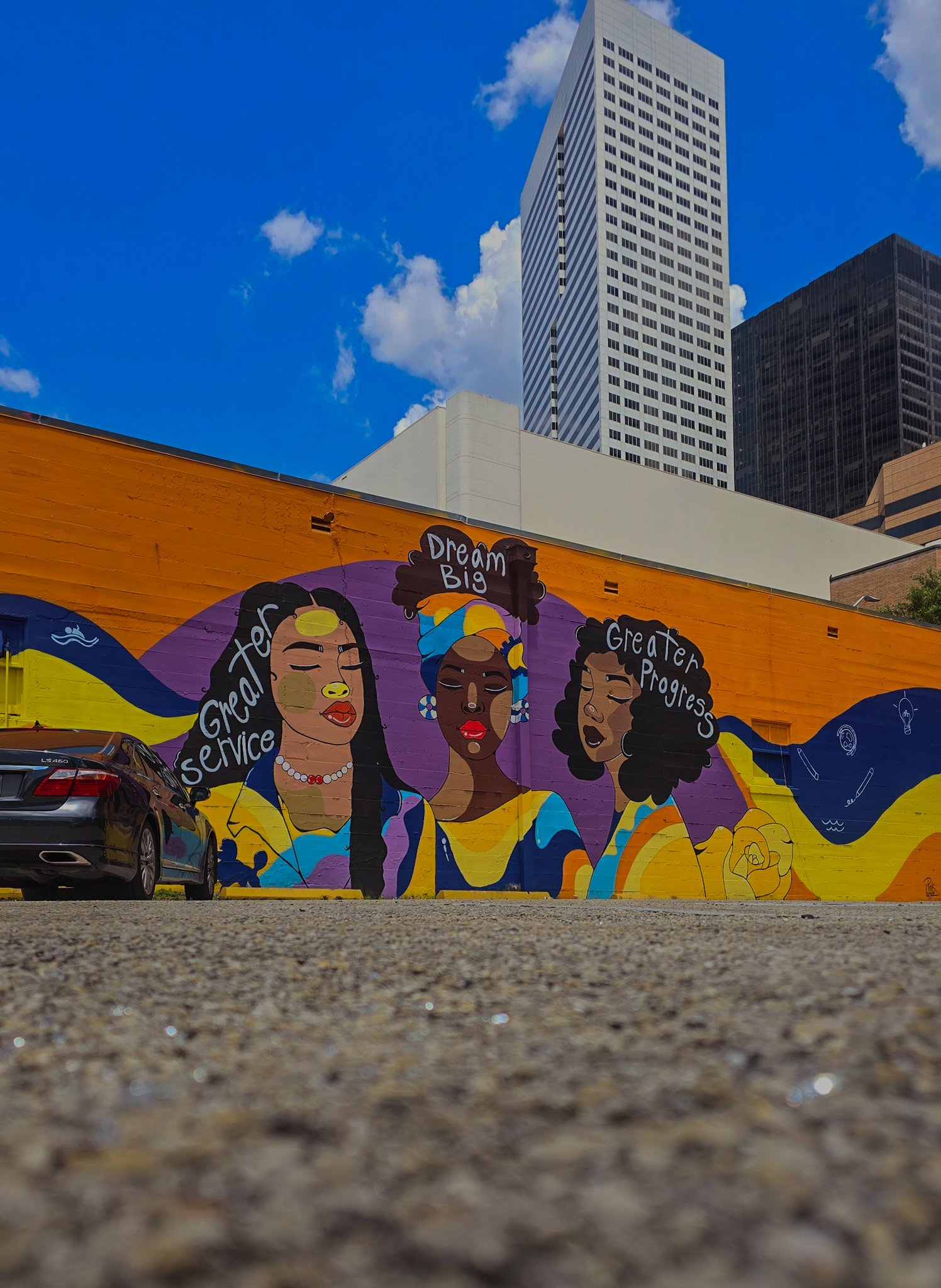 Street art, Downtown Houston. Artist, Pink Lomein