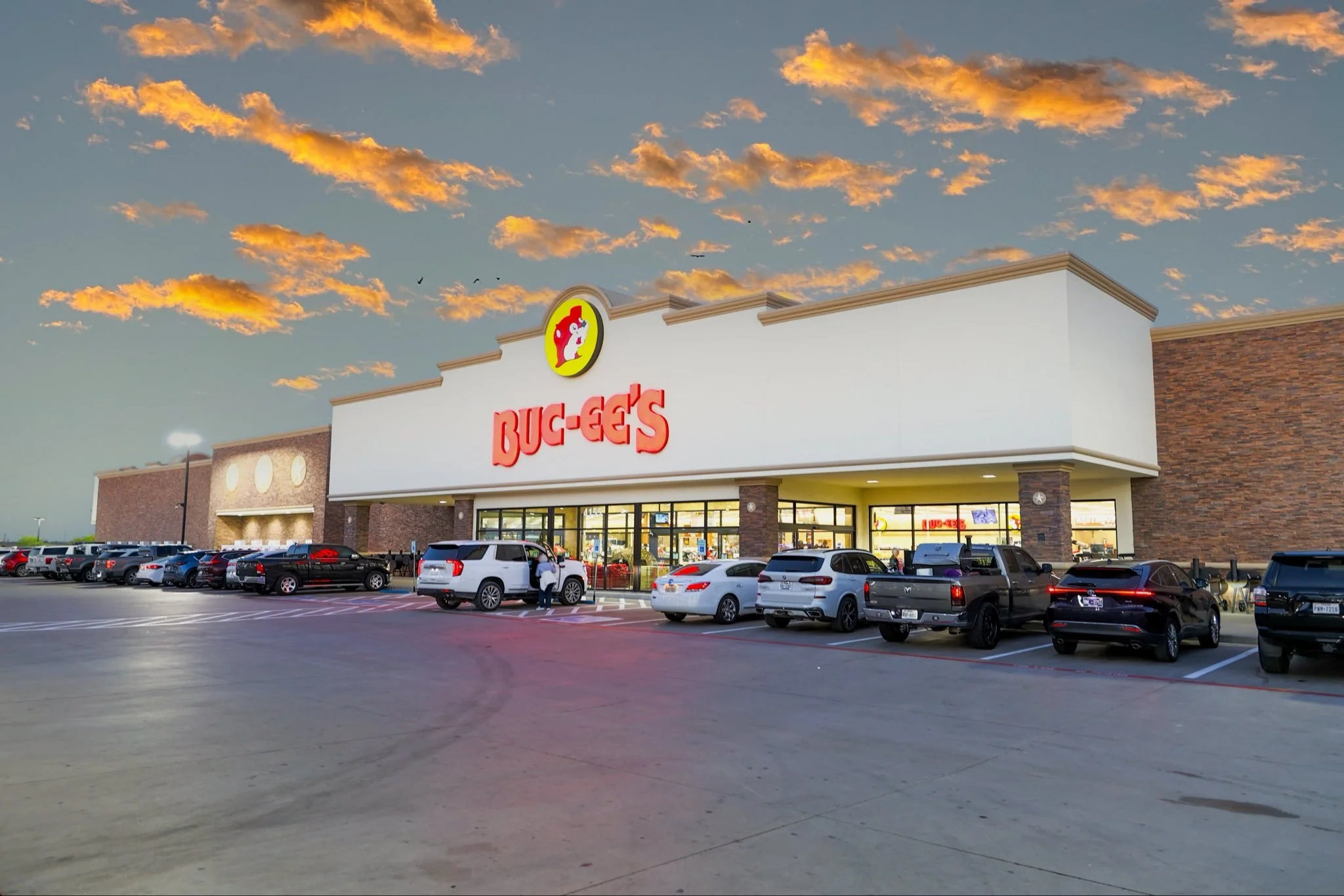 World's Largest Buc-ee's Expected To Open Next Year