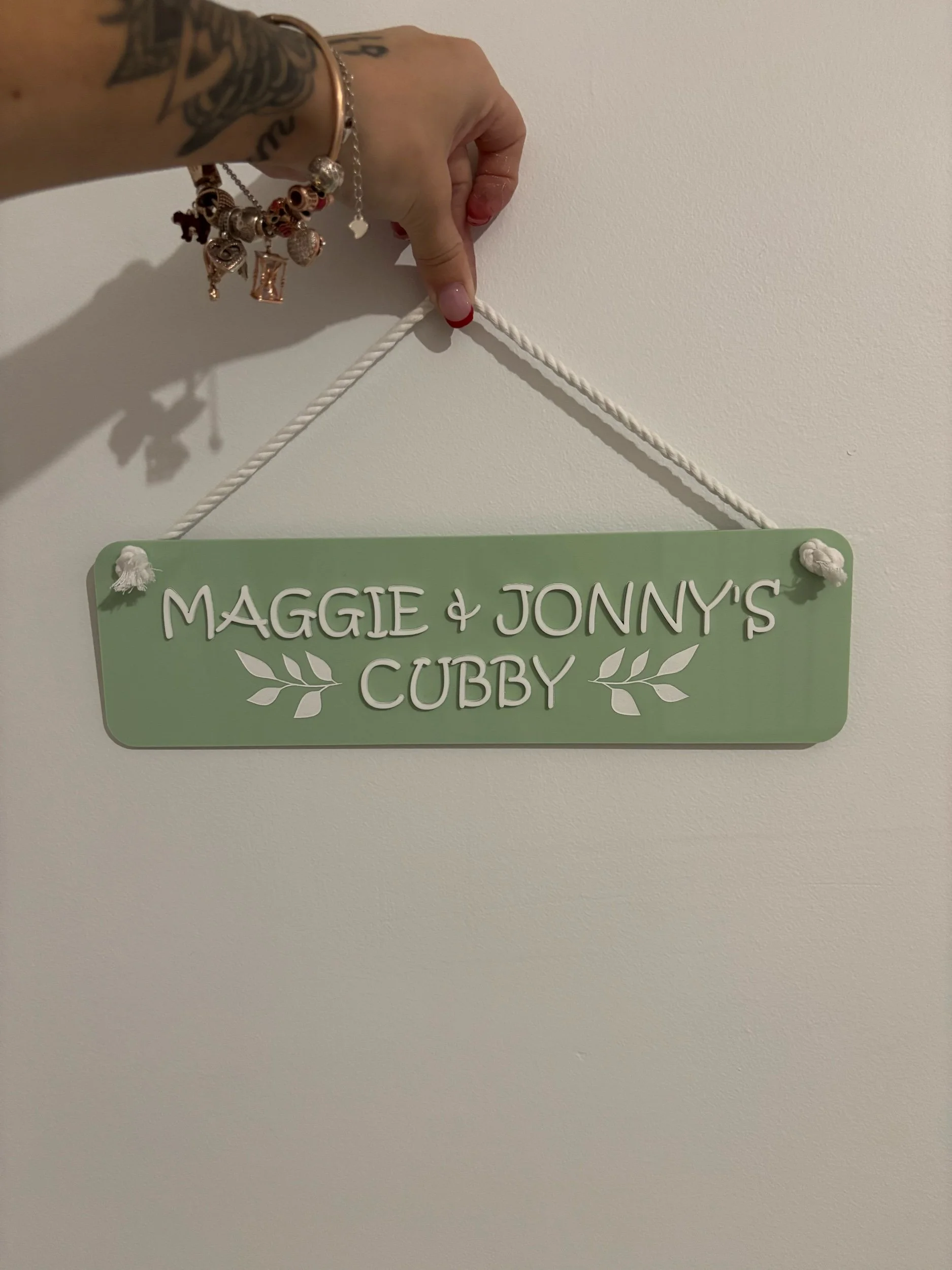 Rectangle Cubby Sign