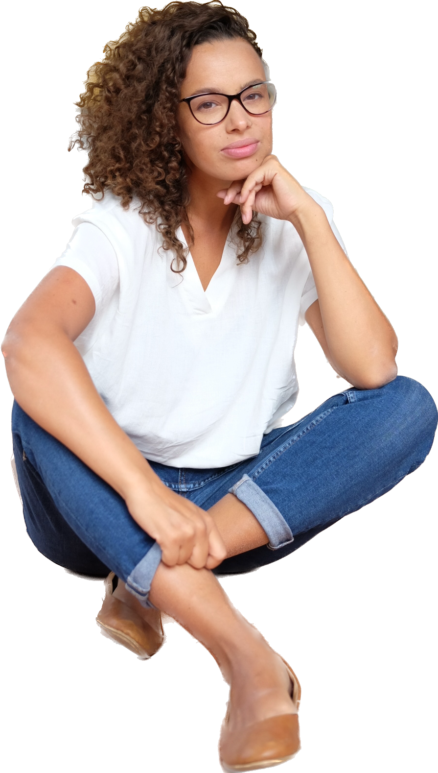 Lindsey is a project manager who loves bring to life an action plan for creative teams.