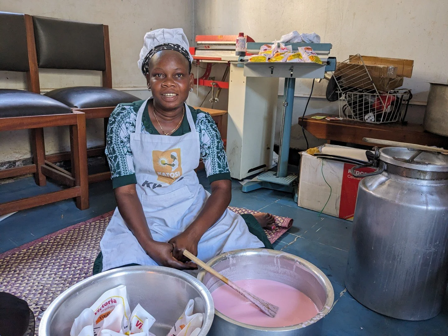 Violence against women and girls remains a global crisis. 💔 Nearly 1 in 3 women has faced violence; every 10 minutes, a life is taken by an intimate partner or family member.
In rural and fishing communities, deep poverty and limited services make w