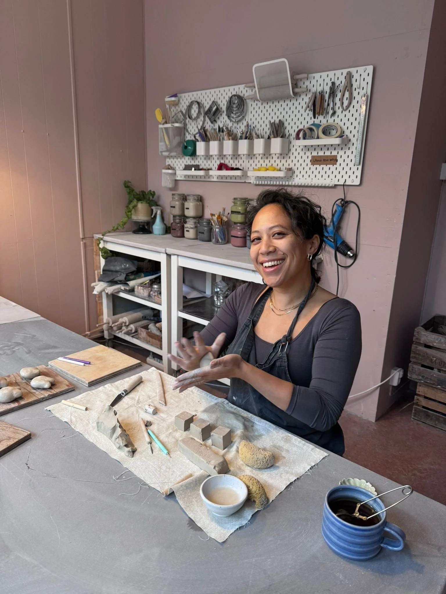 Ambar_Surastri_Ceramics_Sound healing_Stockholm_London_Breathwork.JPG