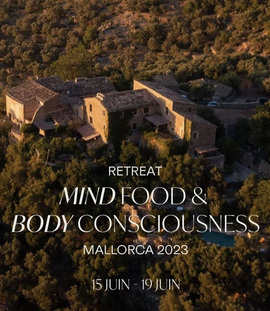 Hoy Paris × Lauren Lovatt