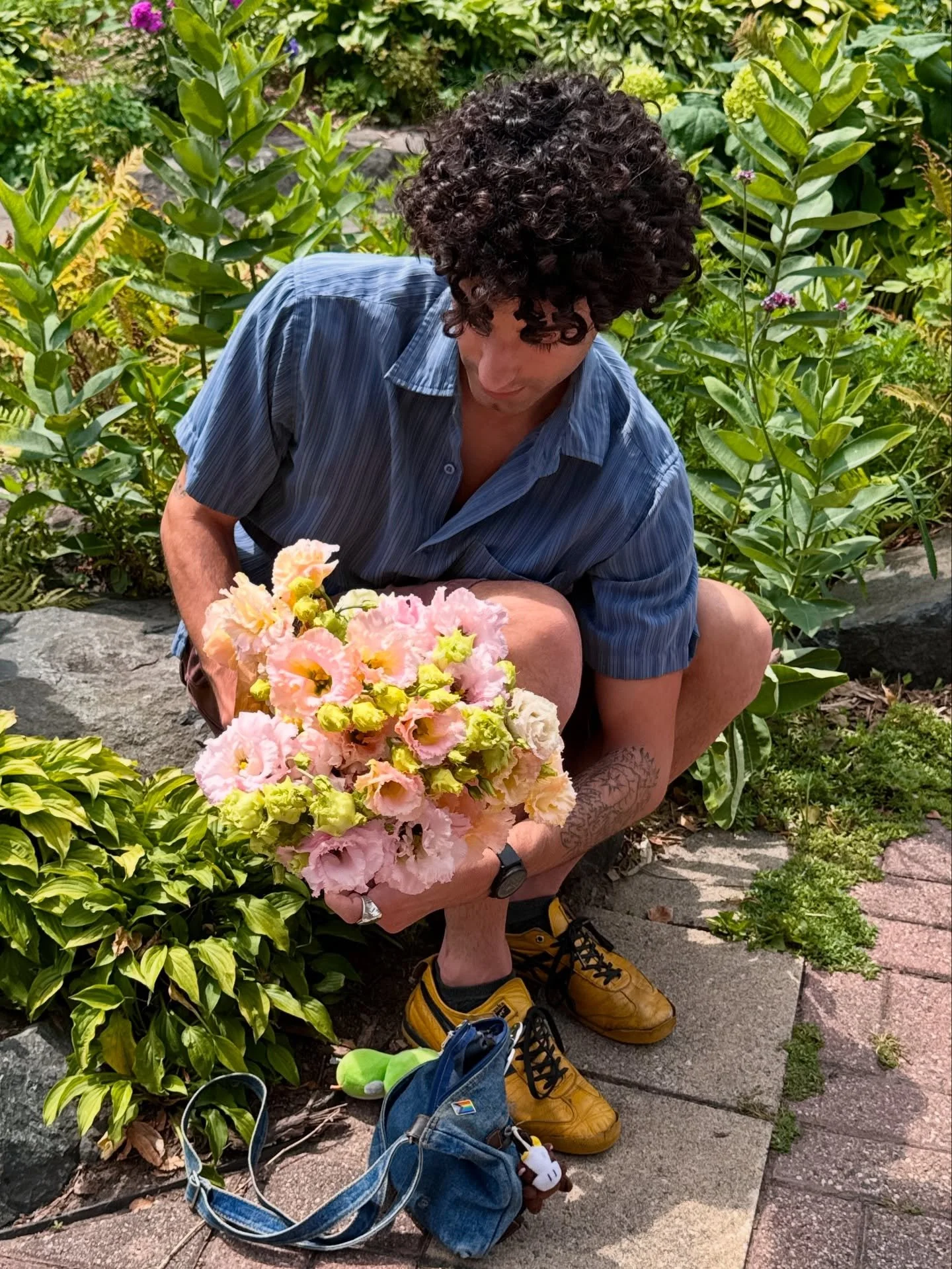 Flowers and a hit? Flowers and a hit!