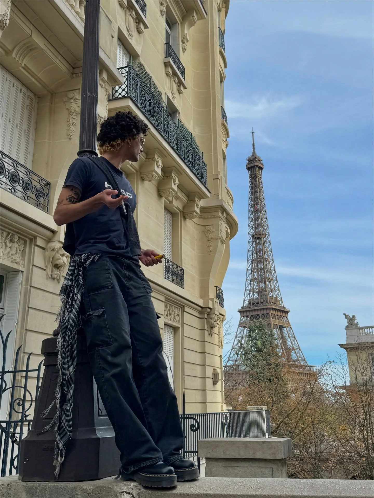 Me and this hoe are like this 🤞