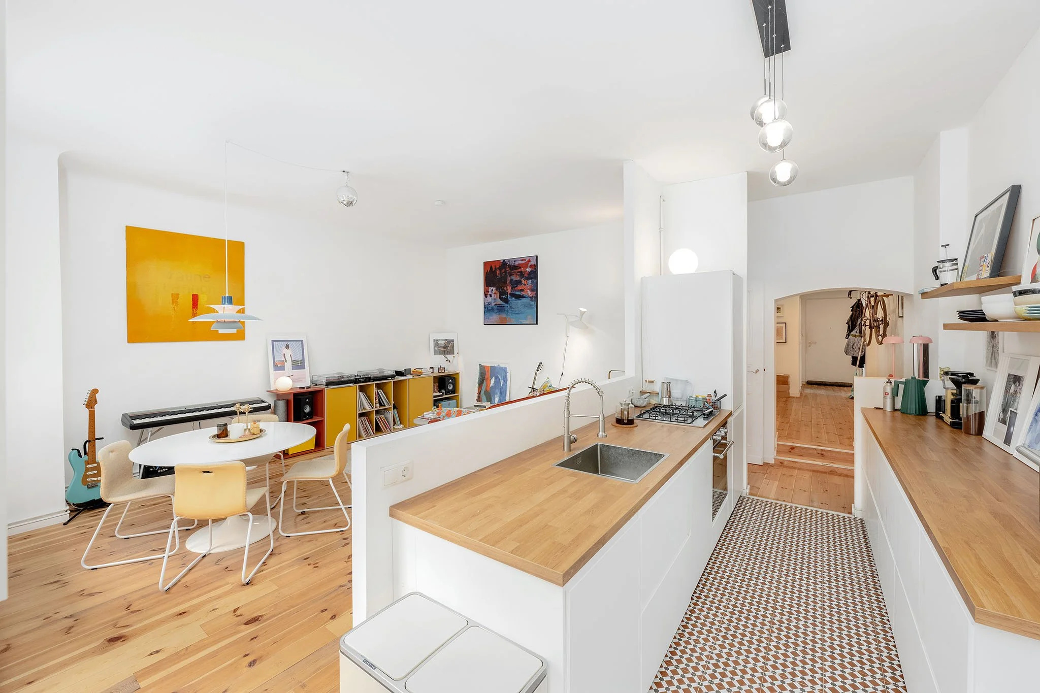 open kitchen 