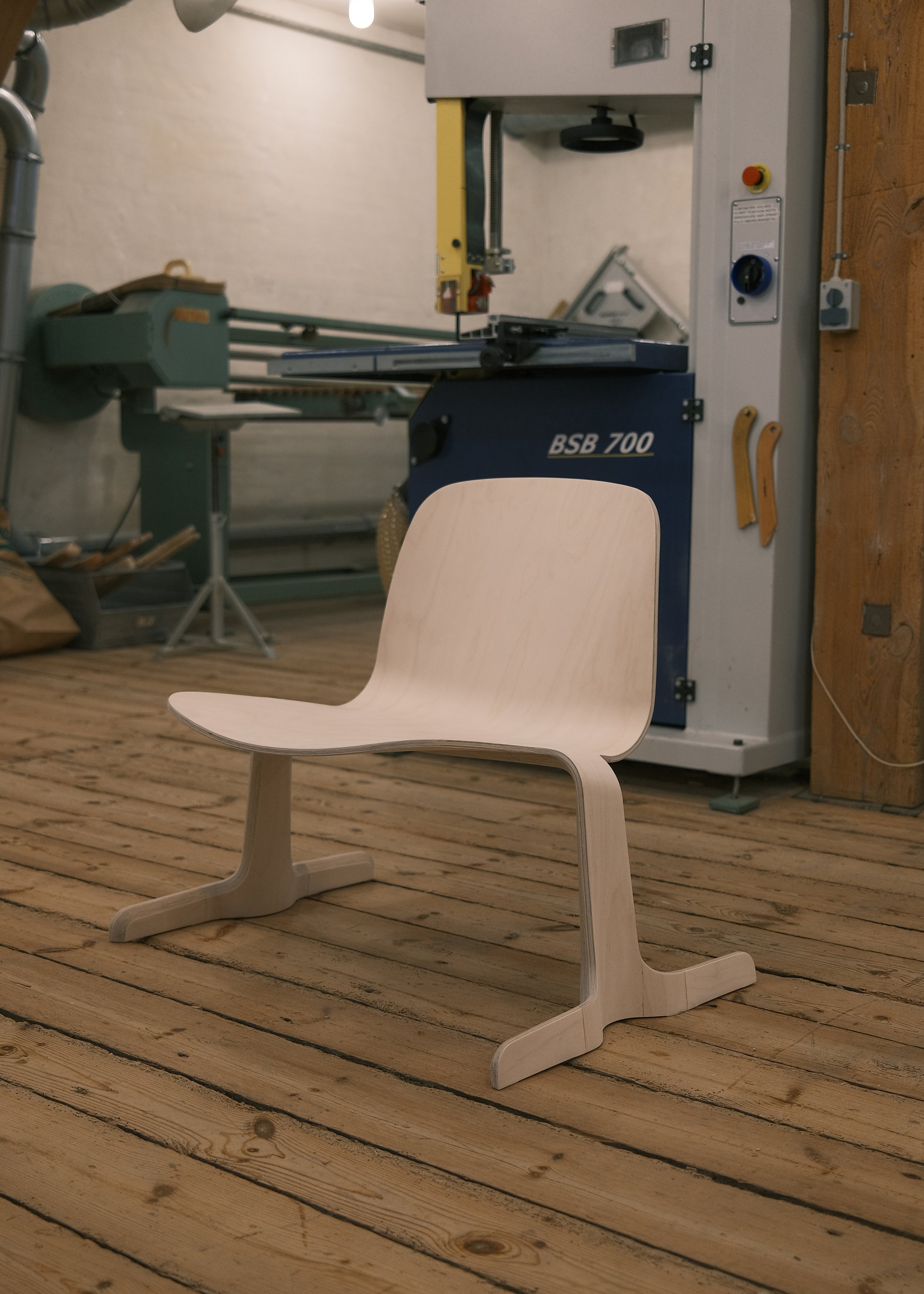 Finished Prototypes_ Birch veneer and NeoLigno.jpg