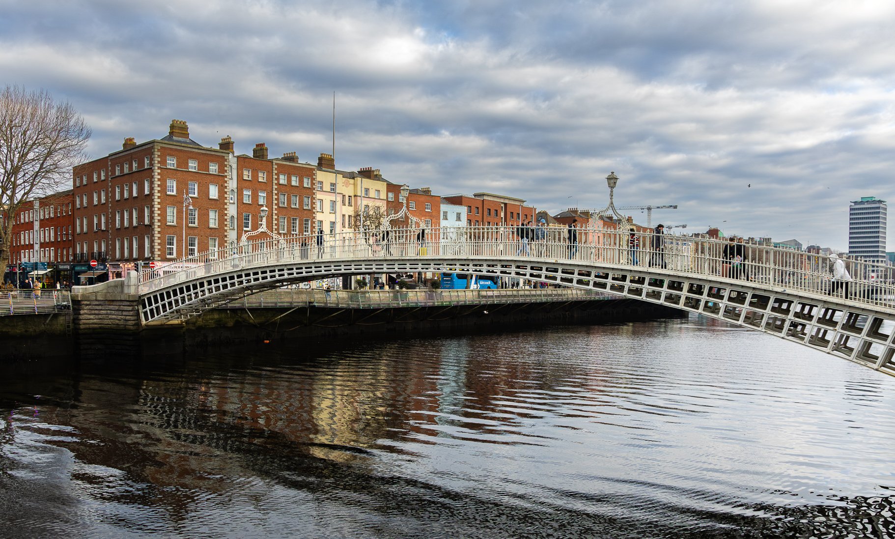hapenny Bridge-.jpg