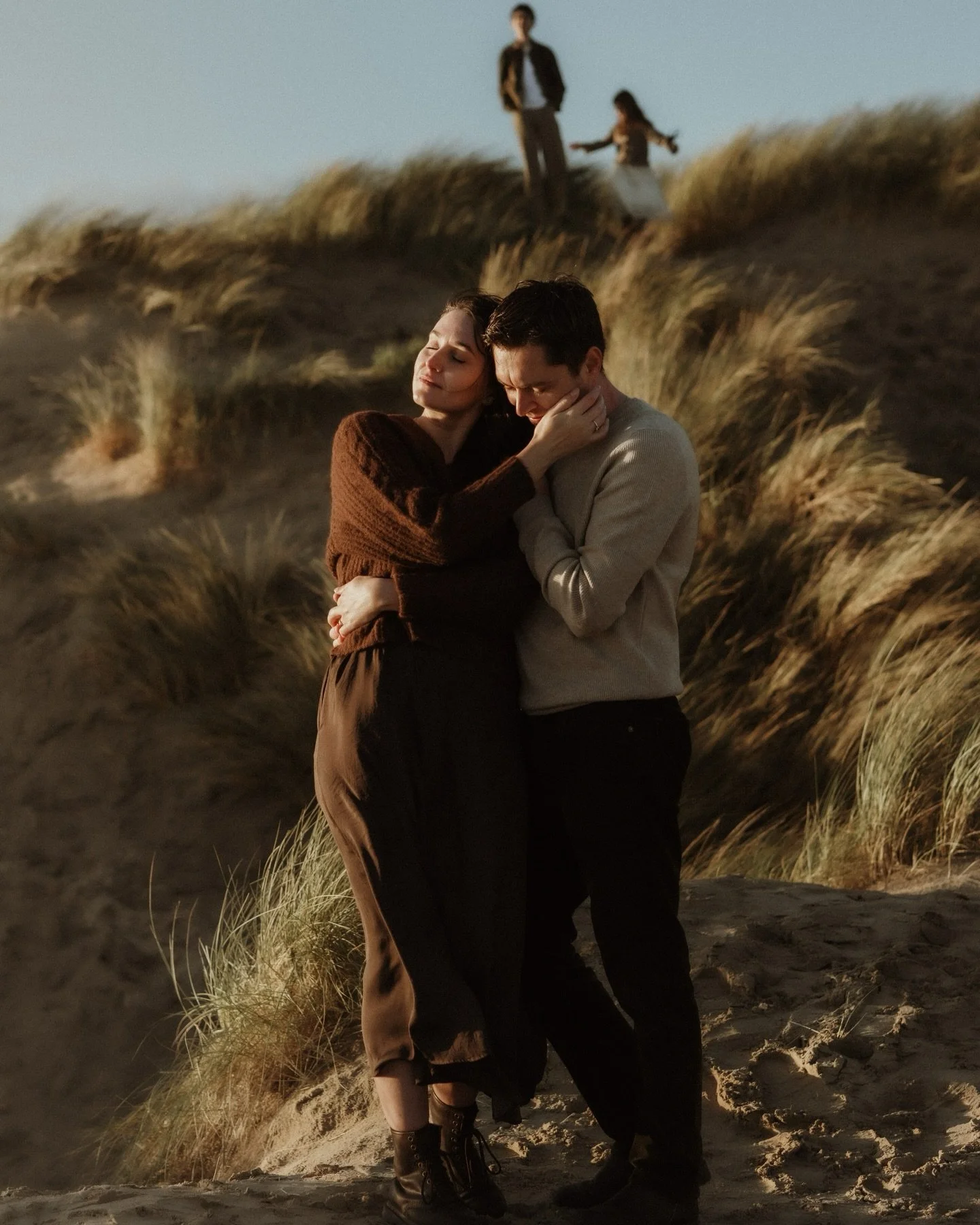 The light ,the wardrobe ,horses ,gulls, a sunset and even the moon add this beautiful family just being themselves and you have the perfect mix✨ 

Be as you are ,run wild ,let the wind lead you and the rest will fall into place naturally, these are t