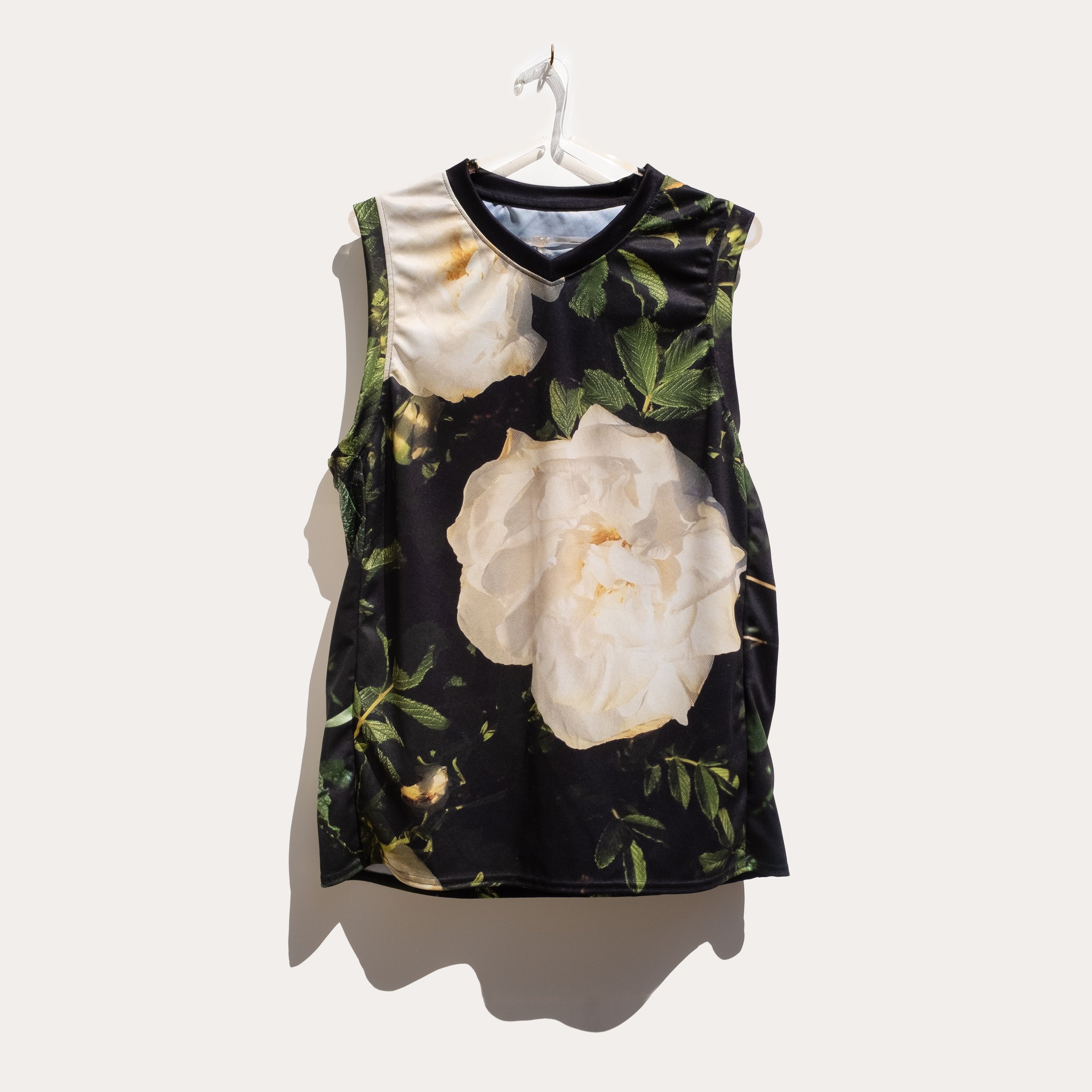 beach rose transformation sleeveless jersey
