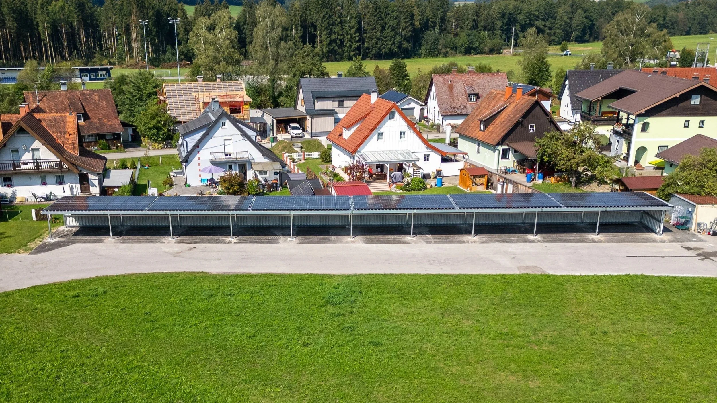 PV-Carport in Oberösterreich von der Firma Austroport bei der Brau Union