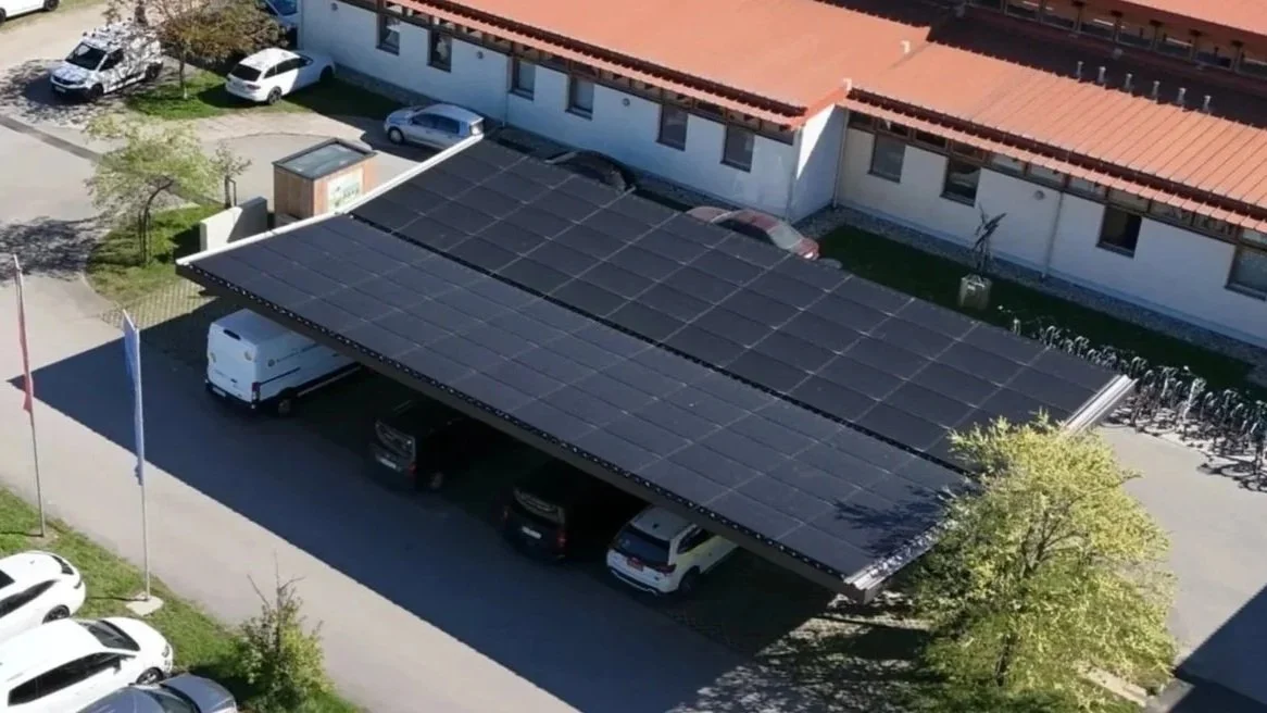 Nachhaltiger Solar-Carport in Illmitz zur Eigenstromversorgung und Reduktion von CO₂-Emissionen in Illmitz beim Nationalpark Neusiedlersee