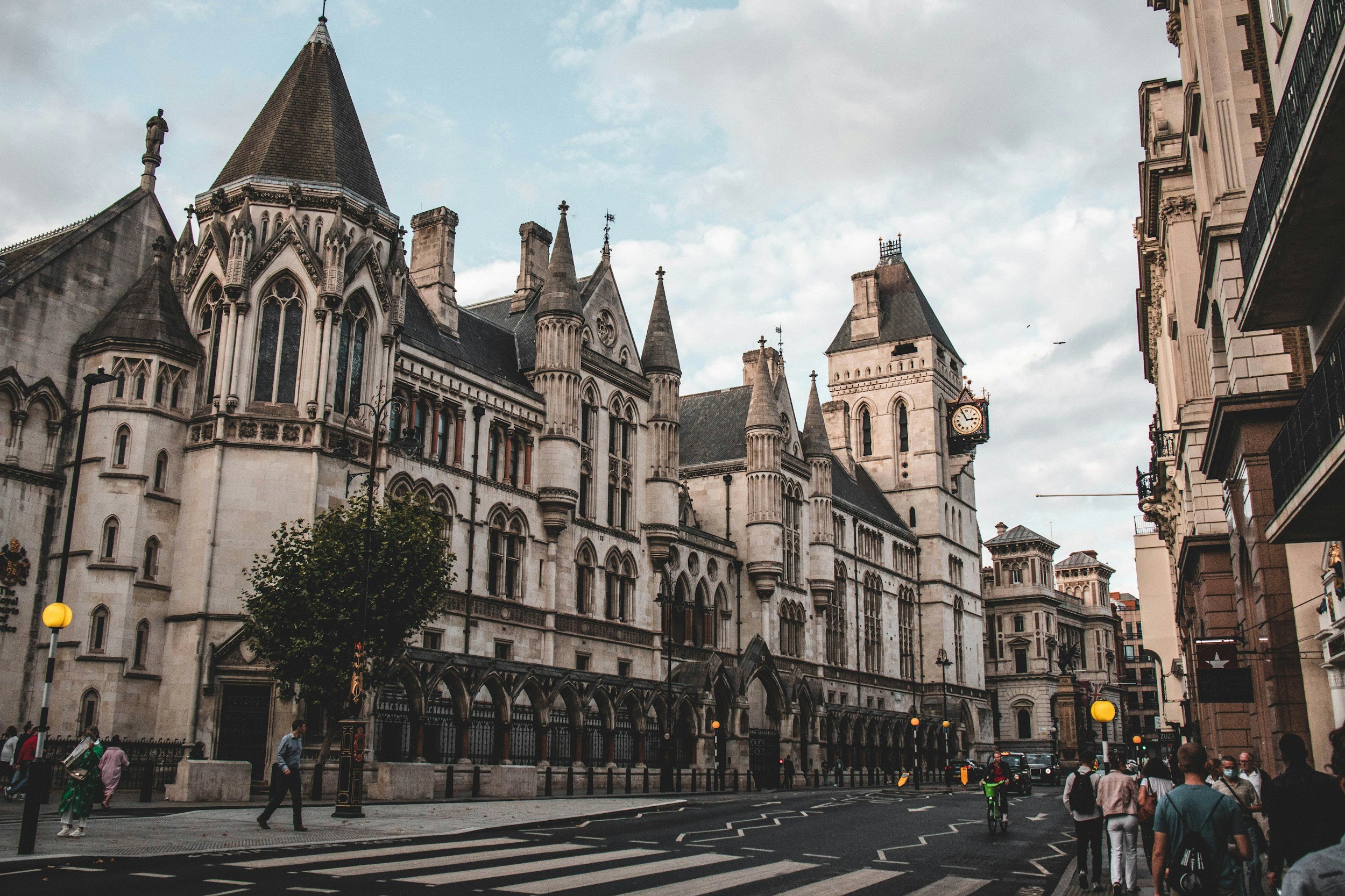 Enforcement Edges Forward: UK Supreme Court Limits State Immunity in ICSID Award Registration