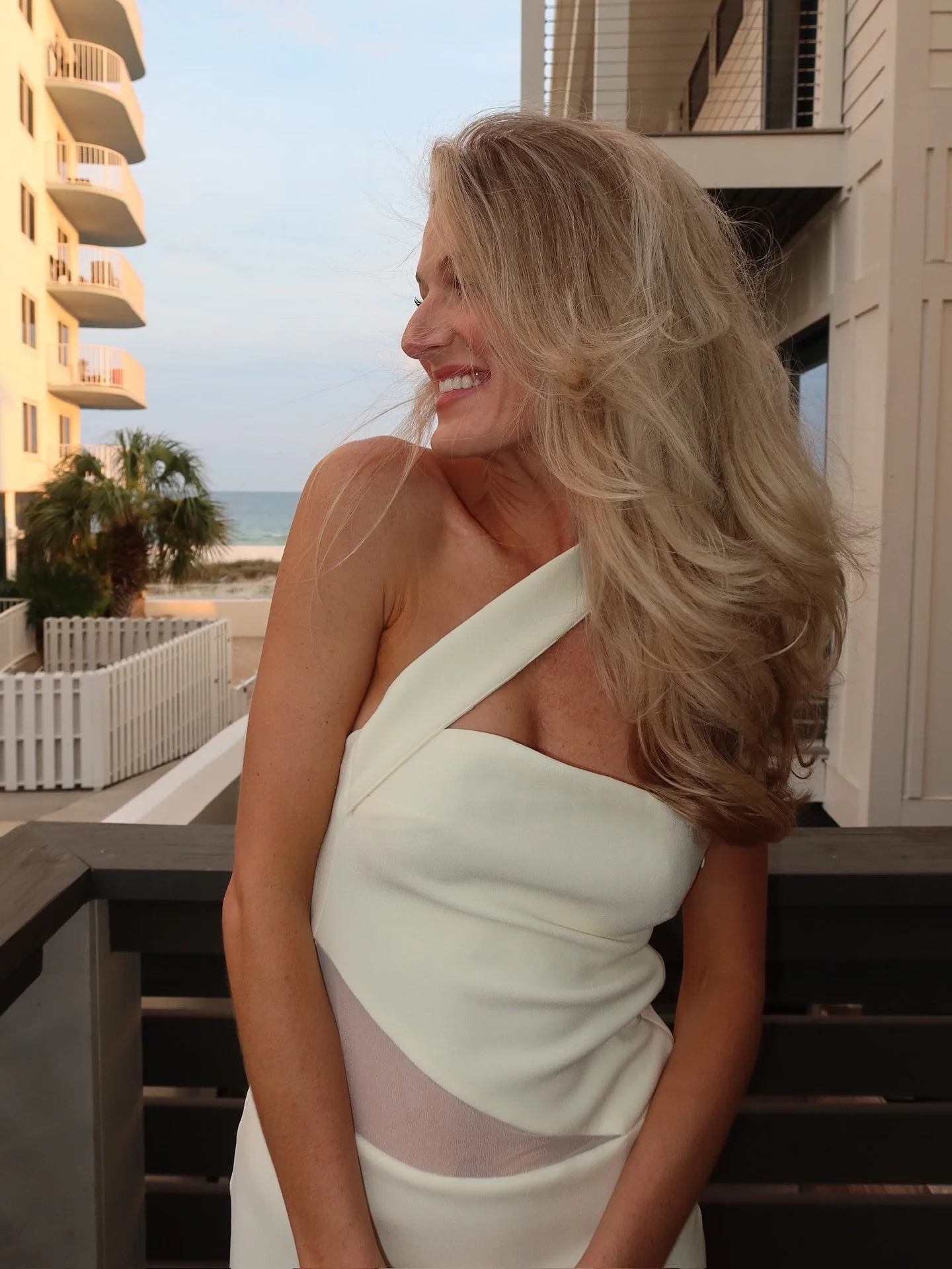 in honor of this absolute beauty getting married this past weekend !!! love everything about Haley at her Bach &mdash; especially the glow !!! 🤎🤩✨

we did a standard overnight dark rinse on Haley and she seriously looked flawless !