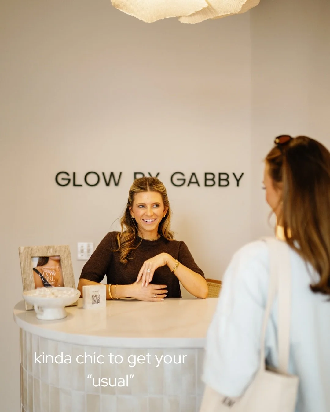 kinda chic to be a GLOW GIRL 🤎

The GBG membership is that girl.
🤎 $35 monthly fee that unlocks membership pricing
🤎 50% off every tan booked 
🤎 20% off all add ons + retail products 
🤎 3 month commitment 

#tanning #spraytan #memberships #birmi