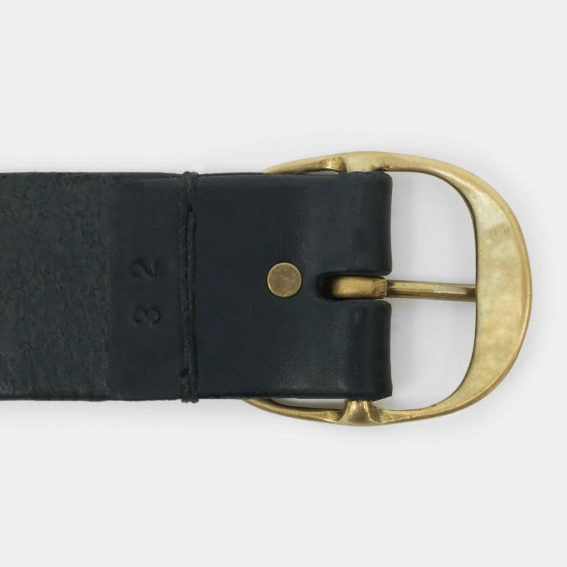 OvalBuckle1.5_Black_backRecovered.jpg