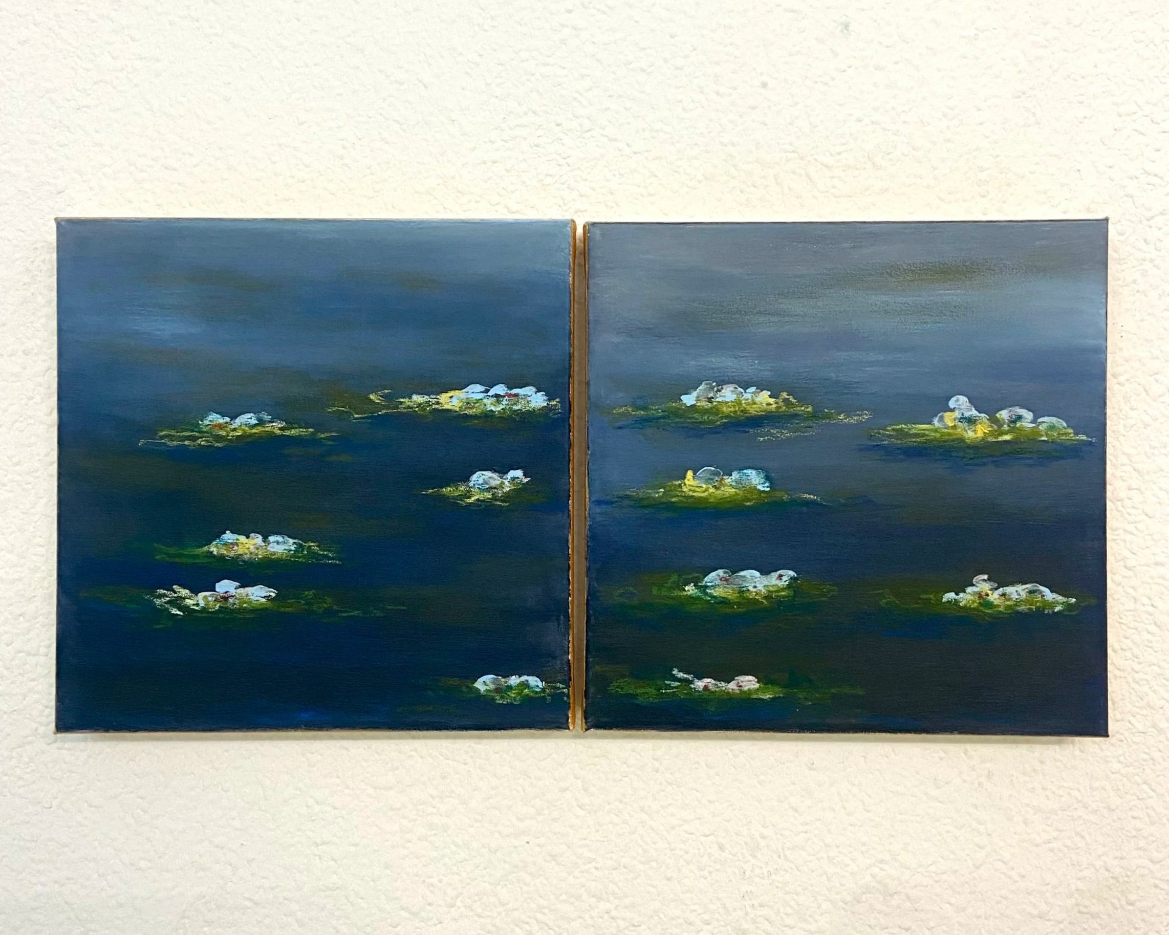 "Flores y tempestad" Acrílico y pastel sobre lienzo. 2x30x30cm