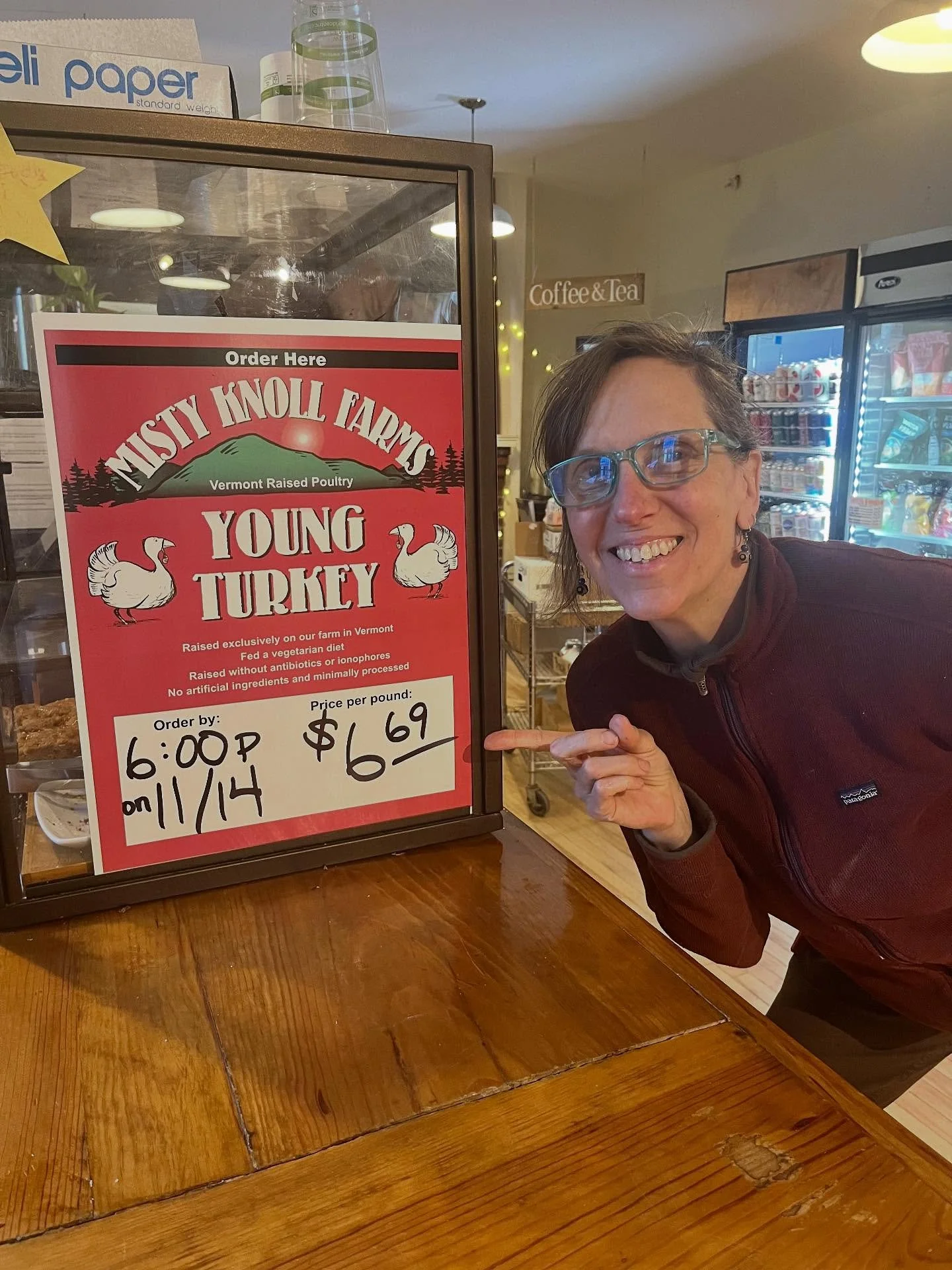 Take your Thanksgiving meal to the next level this year by purchasing a LOCAL TURKEY to set your table up with high quality local food.
Pre-order is available now! Turkeys and turkey parts from Misty Knolls, and hams from Vermont Salumi. 
‼️NOW AVA