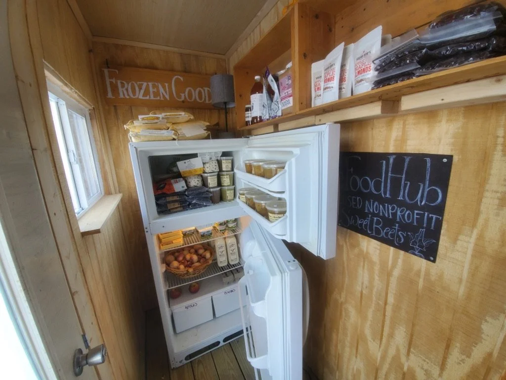 Neighbors find no-barrier food access at the Community FREEdge—and you can help.