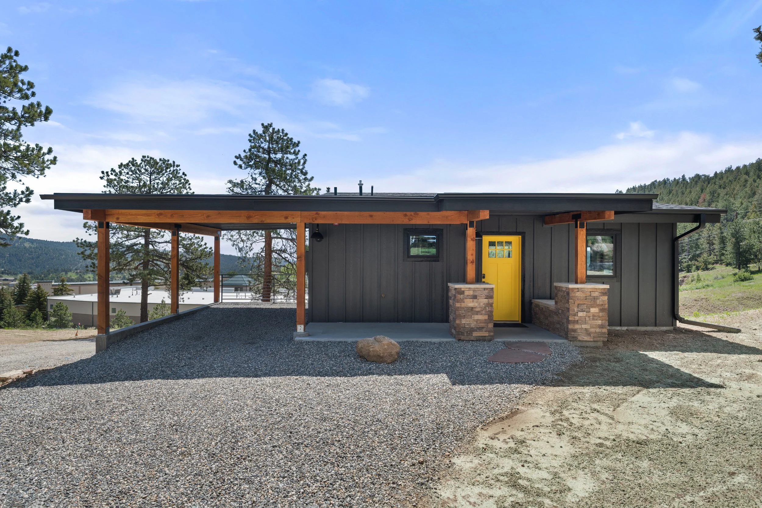 Exteriors-3195.jpg