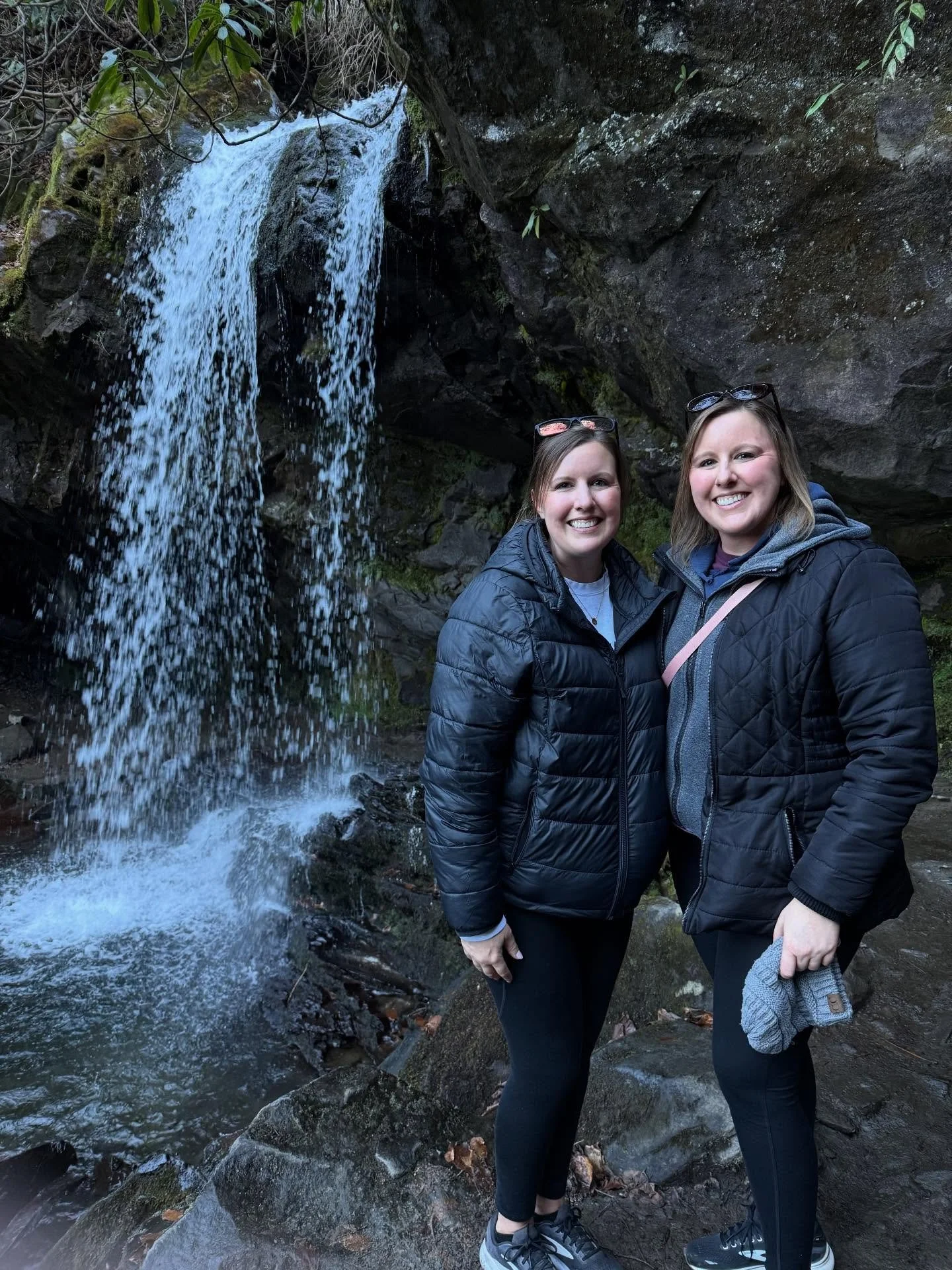 Spent Thanksgiving in the Smoky Mountains with family. 

Highlights:
🎢 Took the curves a little fast on the mountain coasters. 
 ⛰️ After eating our weight in pie, my sister and I hiked to Grotto Falls.
🐻 Spotted a family of black bears doing their